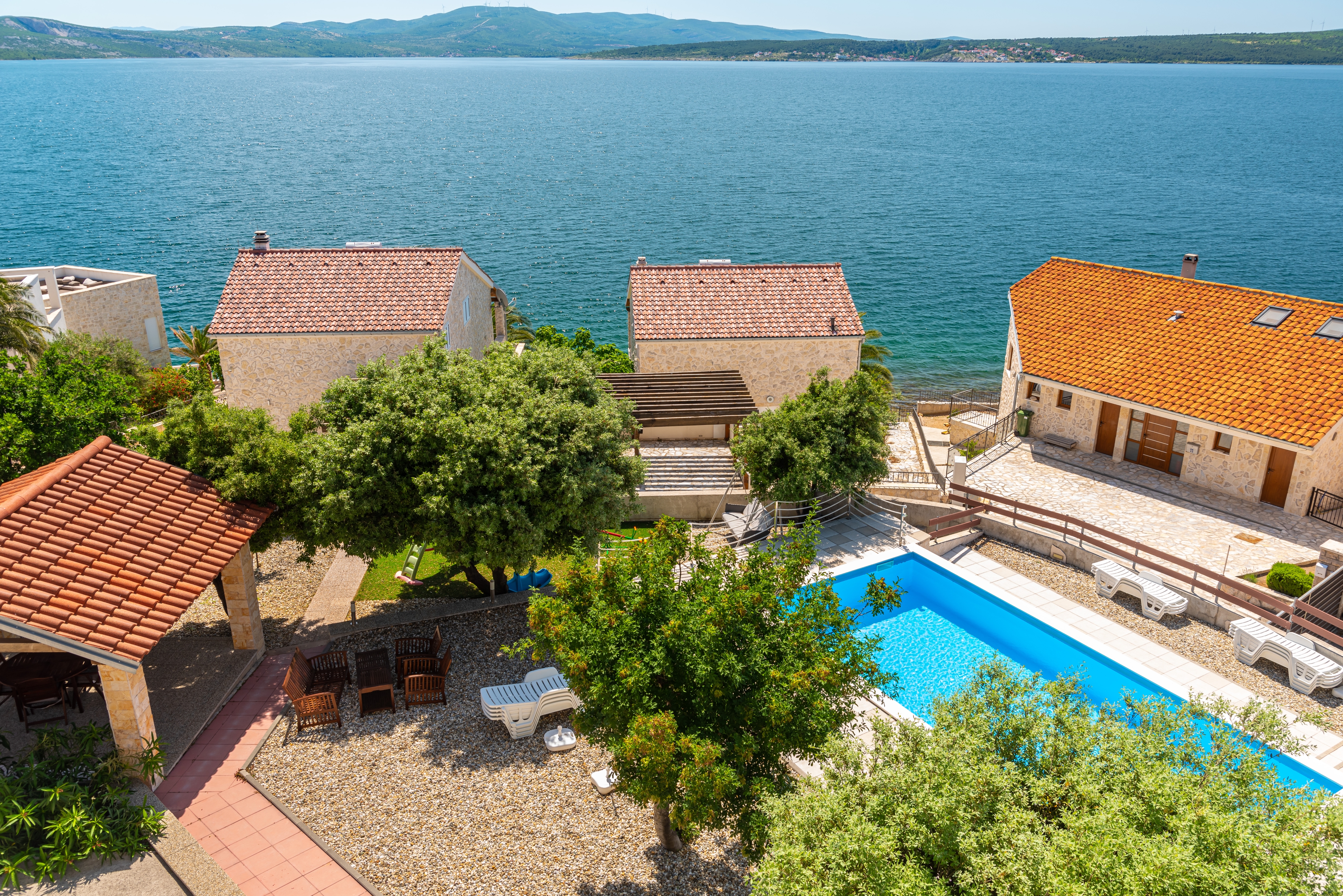 Two bedroom apartment with terrace and sea view Posedarje, Novigrad  A-b