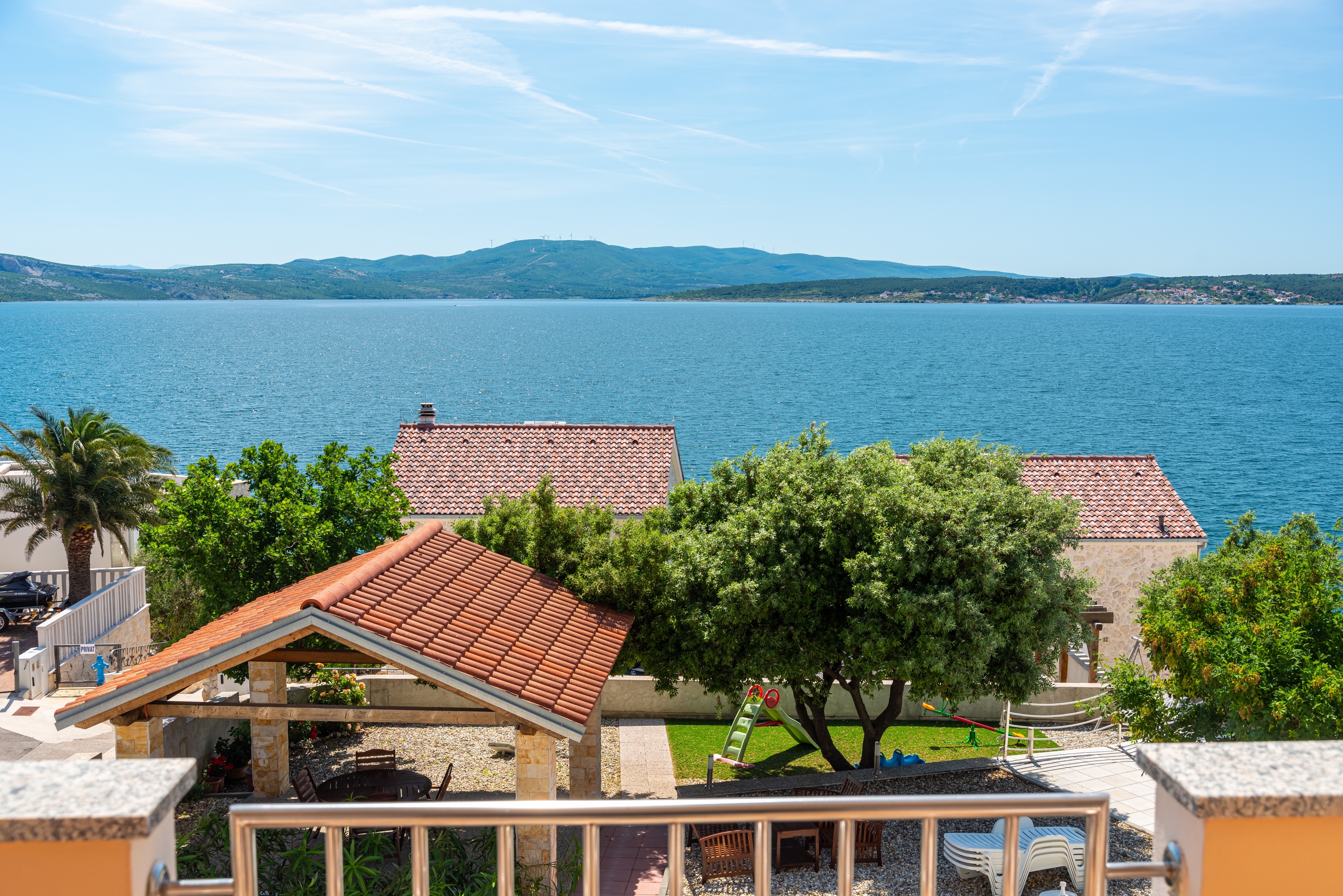 Two bedroom apartment with terrace and sea view Posedarje, Novigrad  A-b