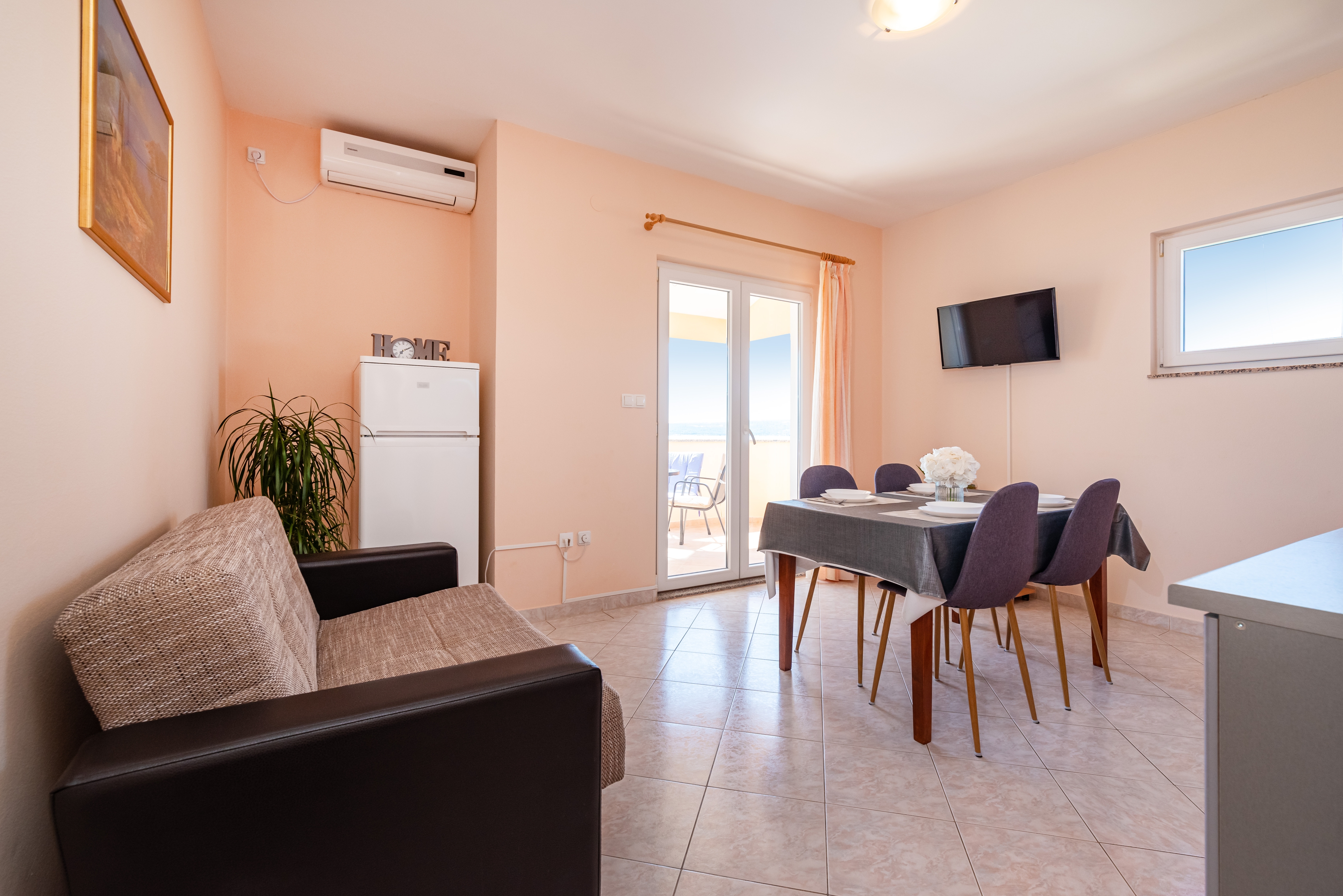 Two bedroom apartment with terrace and sea view Posedarje, Novigrad (A-6162-c) Two bedroom apartment with terrace and sea view Posedarje, Novigrad (A-6162-c)