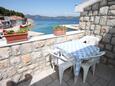 Mali Iž, Terrasse dans l’hébergement en type apartment, avec la vue sur la mer, animaux acceptés et WiFi.