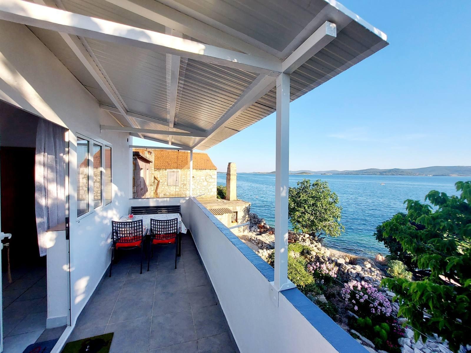 Two bedroom apartment near beach Sveti Petar, Biograd (A-6167-a) Two bedroom apartment near beach Sveti Petar, Biograd (A-6167-a)