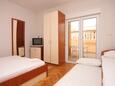 Spavaća soba Sveti Petar, Spavaća soba u smještaju tipa apartment, kućni ljubimci dozvoljeni i WiFi.