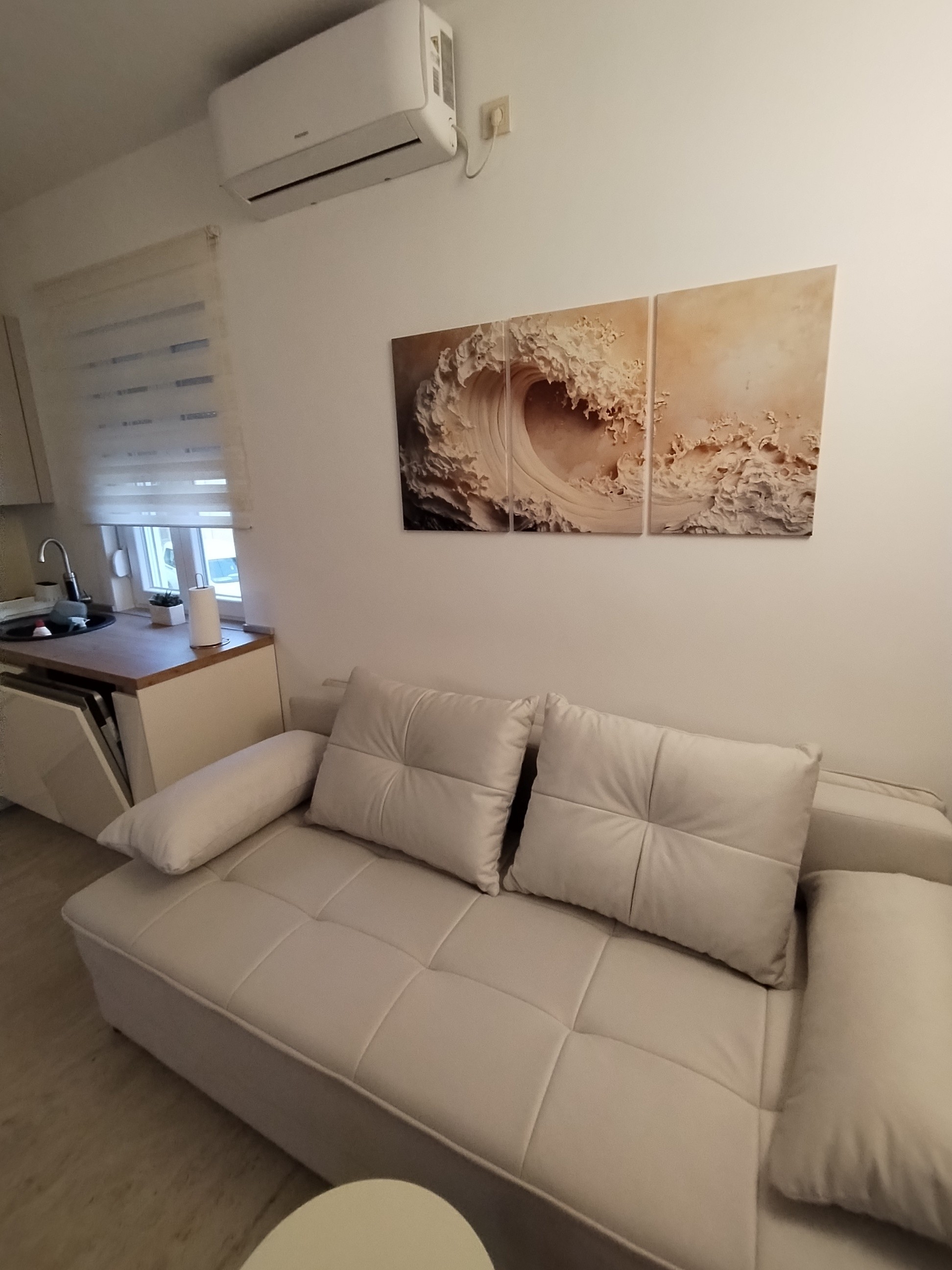 One bedroom apartment with balcony and sea view Turanj, Biograd (A-6177-b) One bedroom apartment with balcony and sea view Turanj, Biograd (A-6177-b)