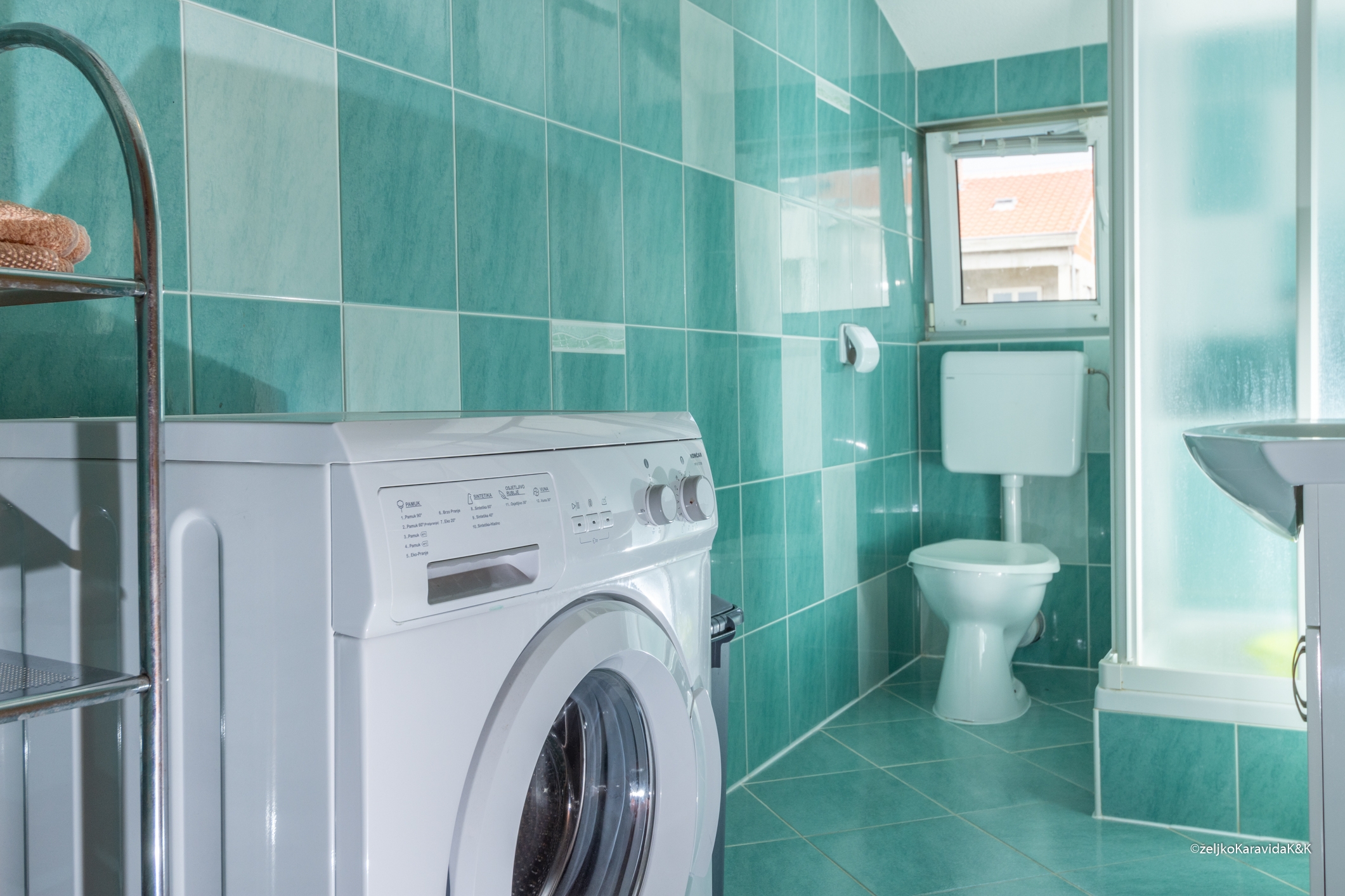 Three bedroom apartment with terrace and sea view Posedarje, Novigrad  A-a