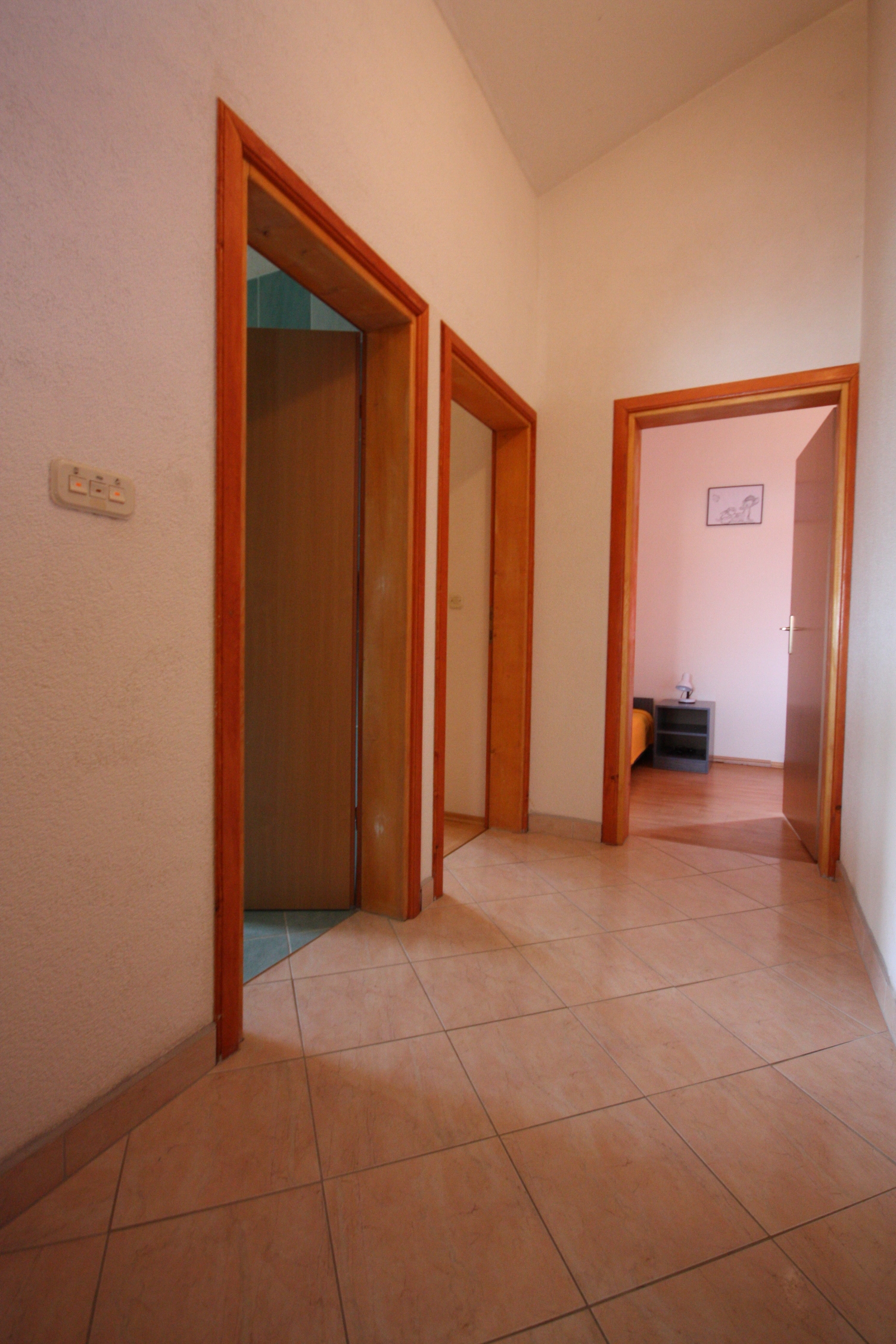 Three bedroom apartment with terrace and sea view Posedarje, Novigrad  A-a