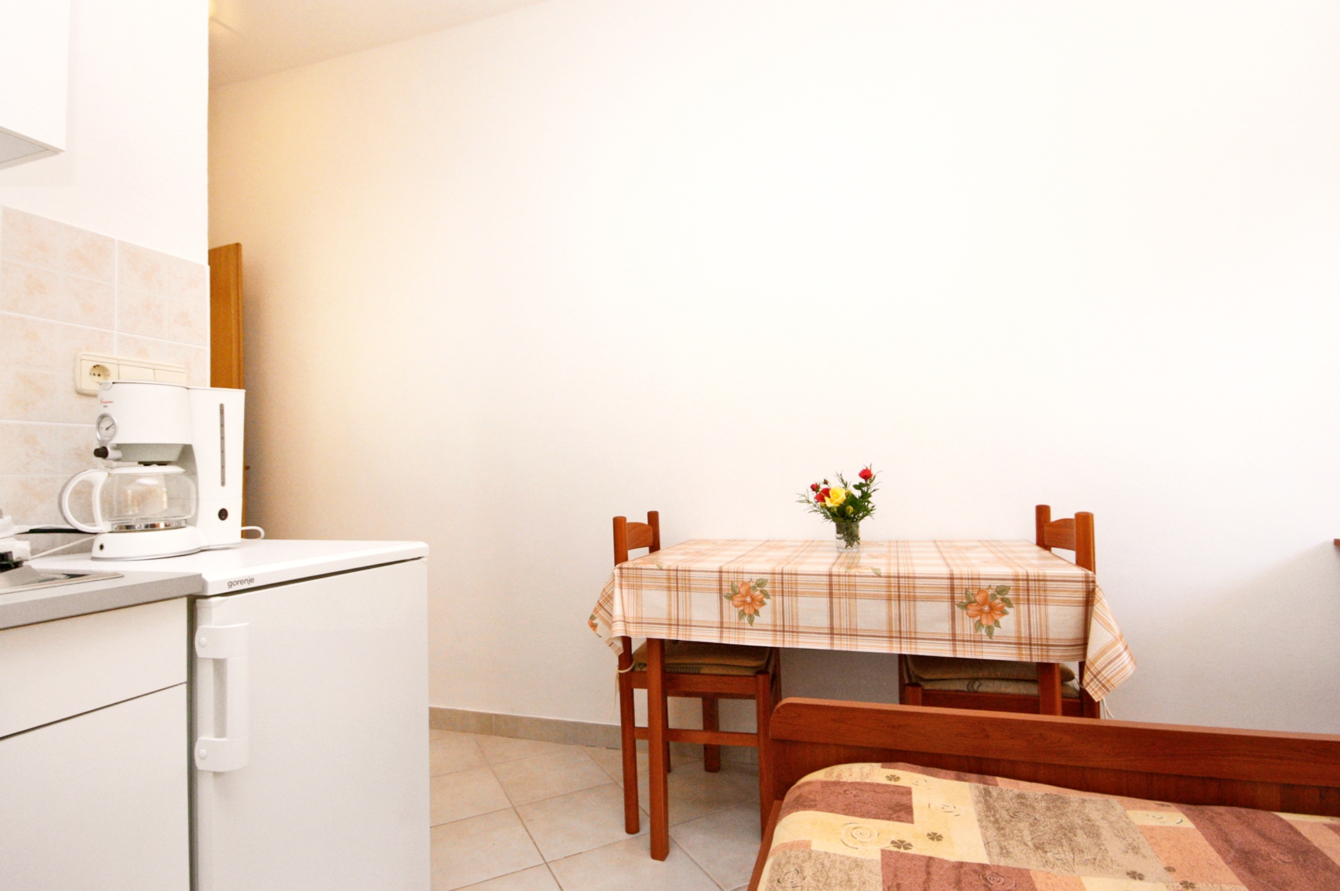 Studio flat with terrace Rovanjska, Paklenica  AS-a