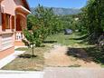 Rovanjska, Paklenica, Parkolóhely 6209 - Apartmanok kavicsos stranddal.