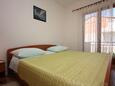 Spalnica 2 Turanj, Spalnica 2 v nastanitvi vrste apartment.