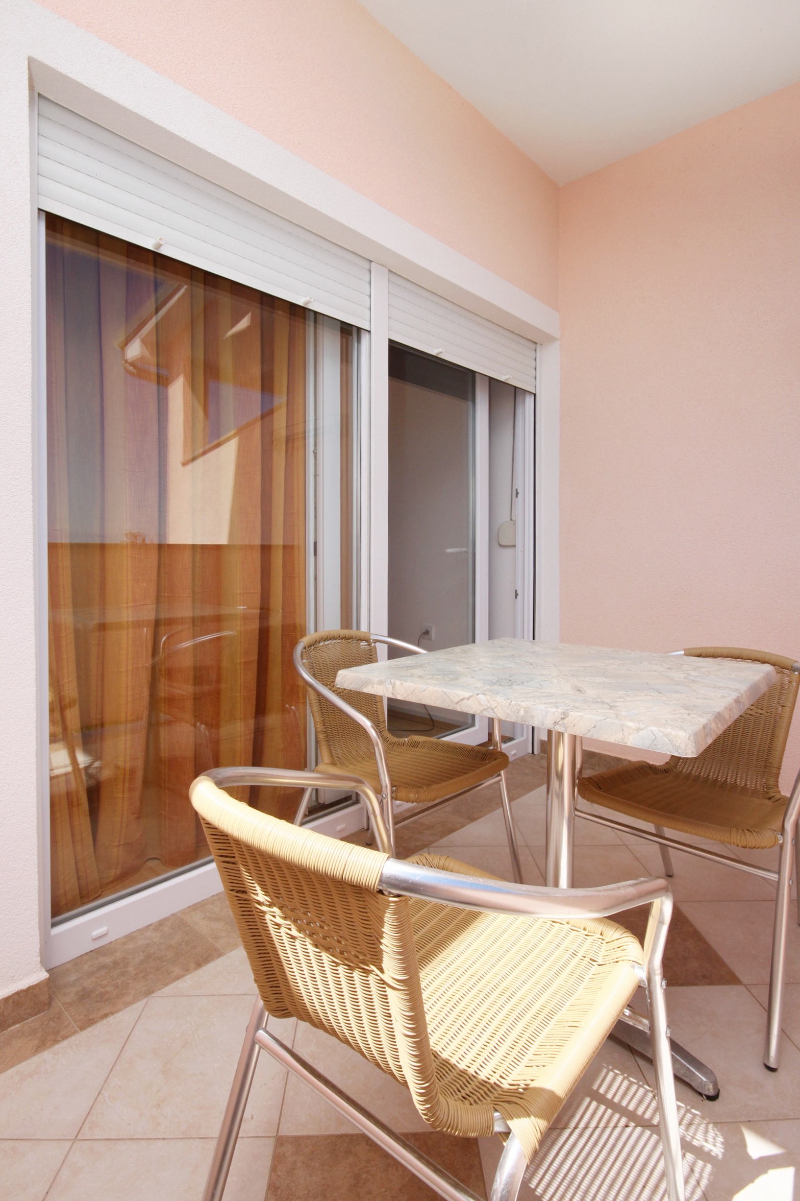 One bedroom apartment with terrace and sea view Tkon, Pašman  A-c
