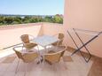 Tkon, Terrasse dans l’hébergement en type apartment, avec la vue sur la mer et WiFi.