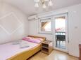Bedroom Biograd na Moru, Bedroom in the room, air condition available, (pet friendly) and WiFi.