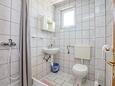 Ванная комната Biograd na Moru, Ванная комната в размещении типа room, Домашние животные допускаются и WiFi.