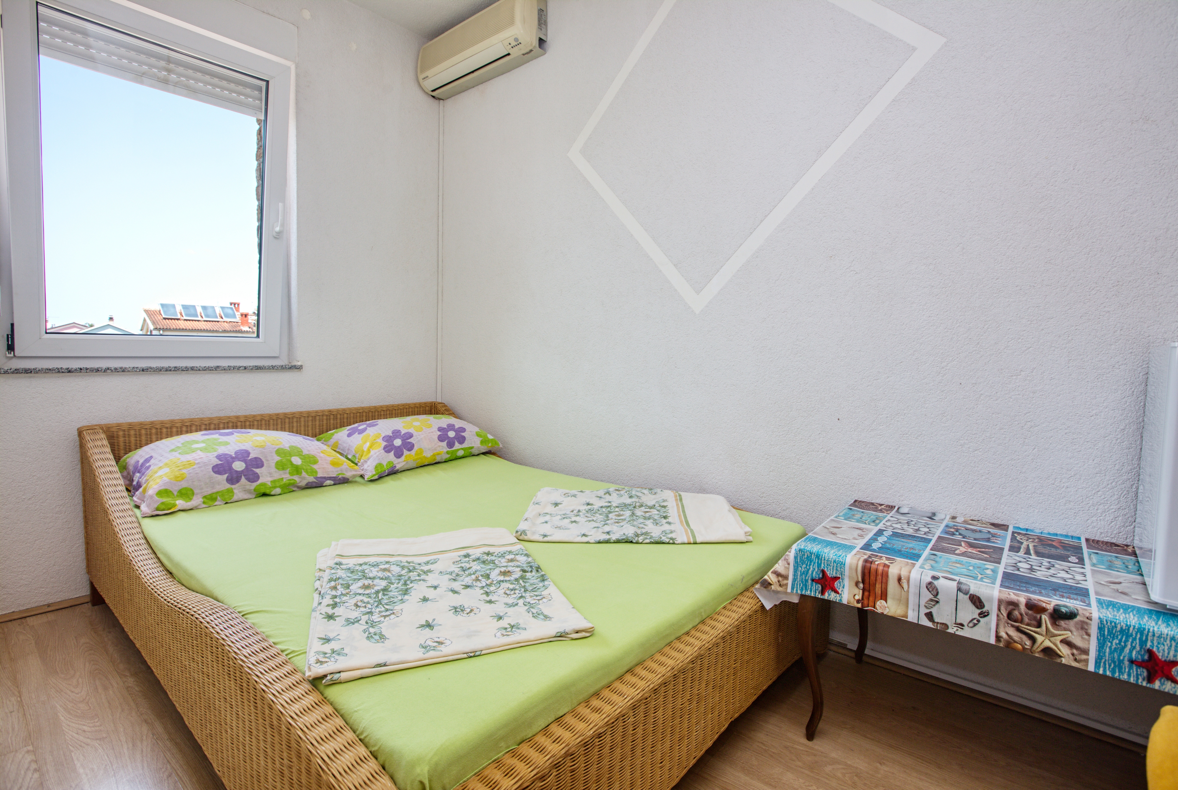 Room with air-conditioning Biograd na Moru, Biograd (S-6219-e) Room with air-conditioning Biograd na Moru, Biograd (S-6219-e)