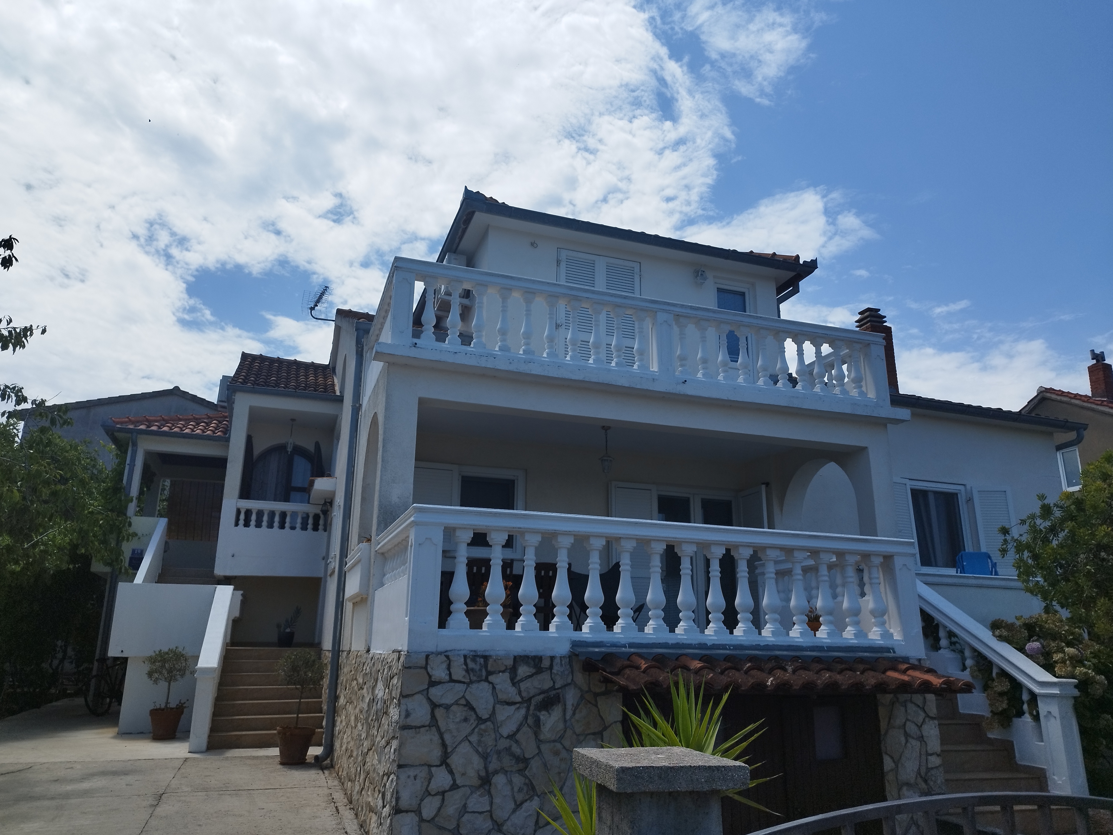 Three bedroom apartment with terrace and sea view Tkon, Pašman (A-6221-a)