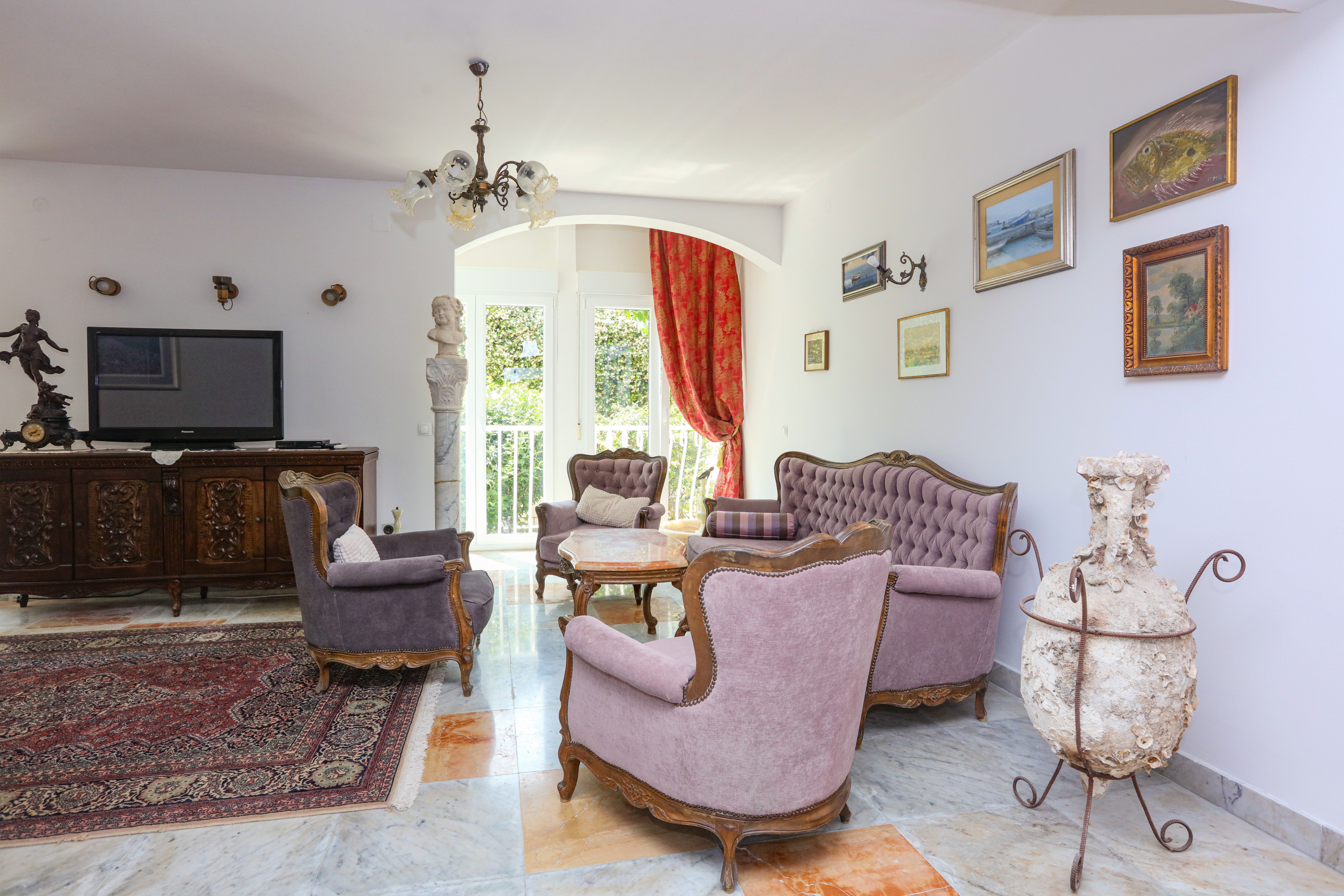 Comfortable and spacious house near beach Rogoznica (K-6226)