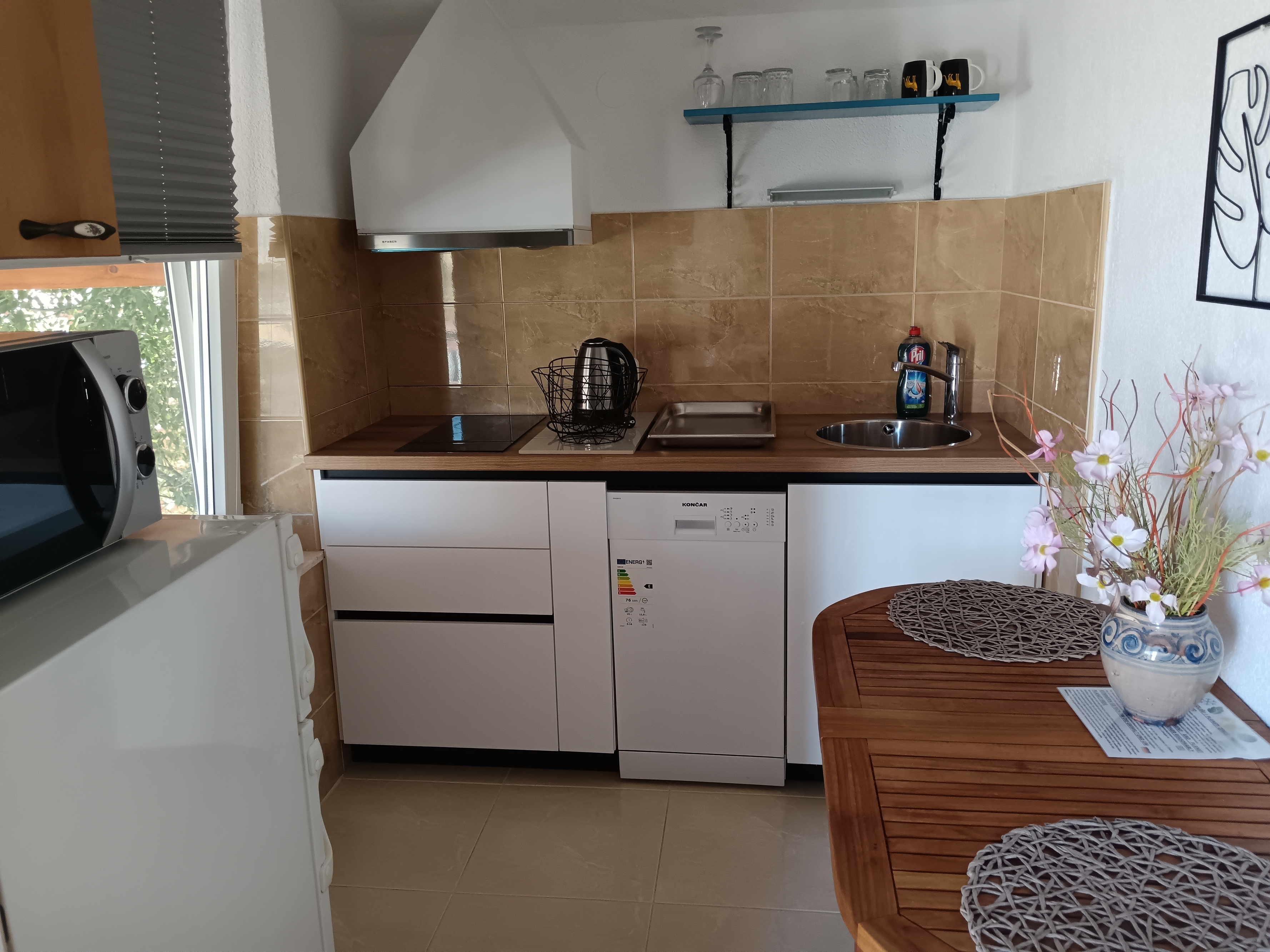 Studio flat with terrace and sea view Biograd na Moru, Biograd (AS-6228-c)