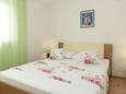 Спальня 1 Vodice, Спальня 1 в размещении типа apartment, WiFi.
