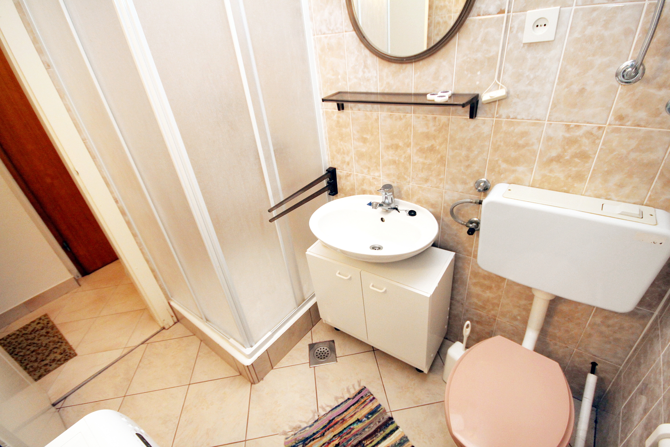 One bedroom apartment near beach Brgulje, Molat  A-b