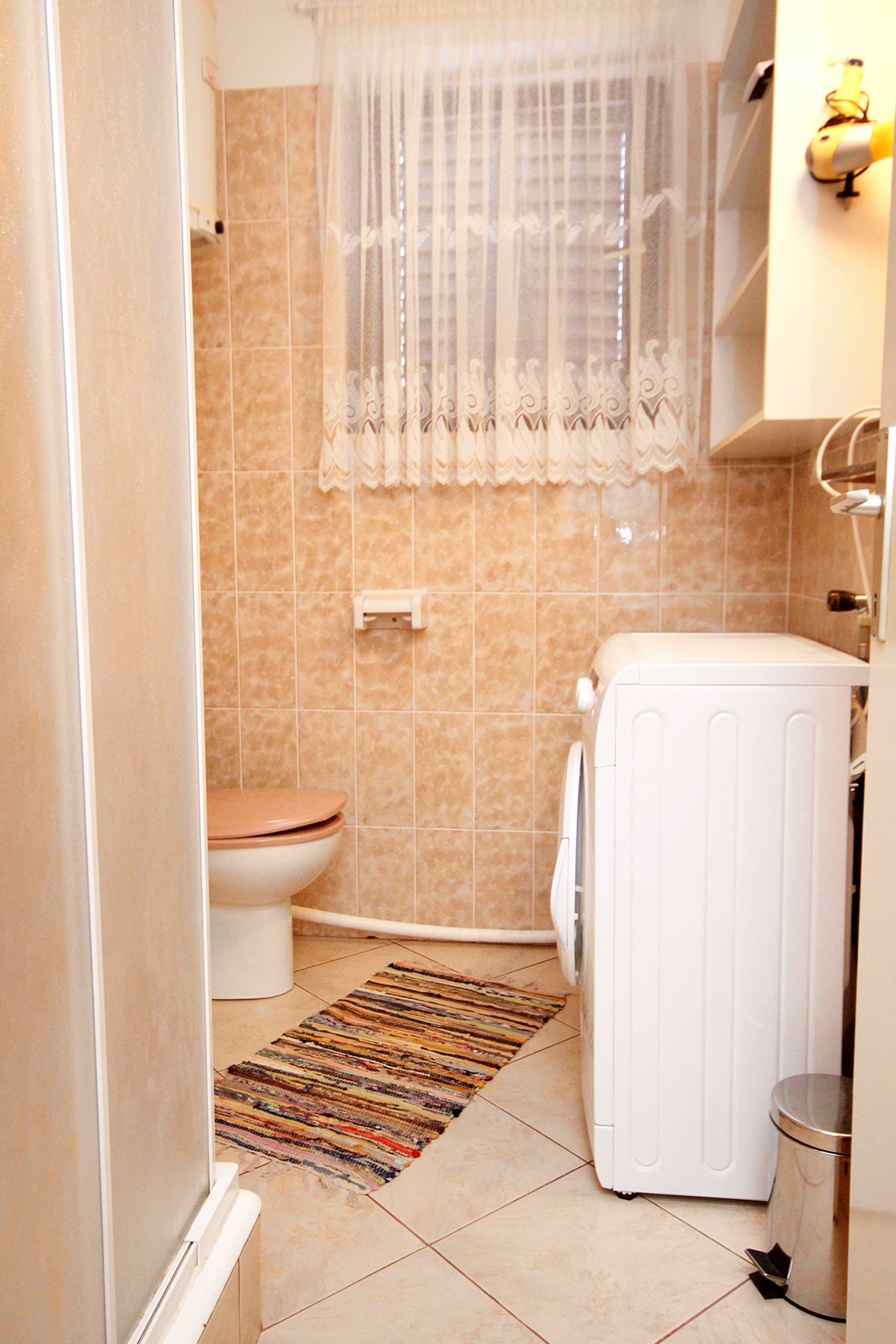 One bedroom apartment near beach Brgulje, Molat  A-b