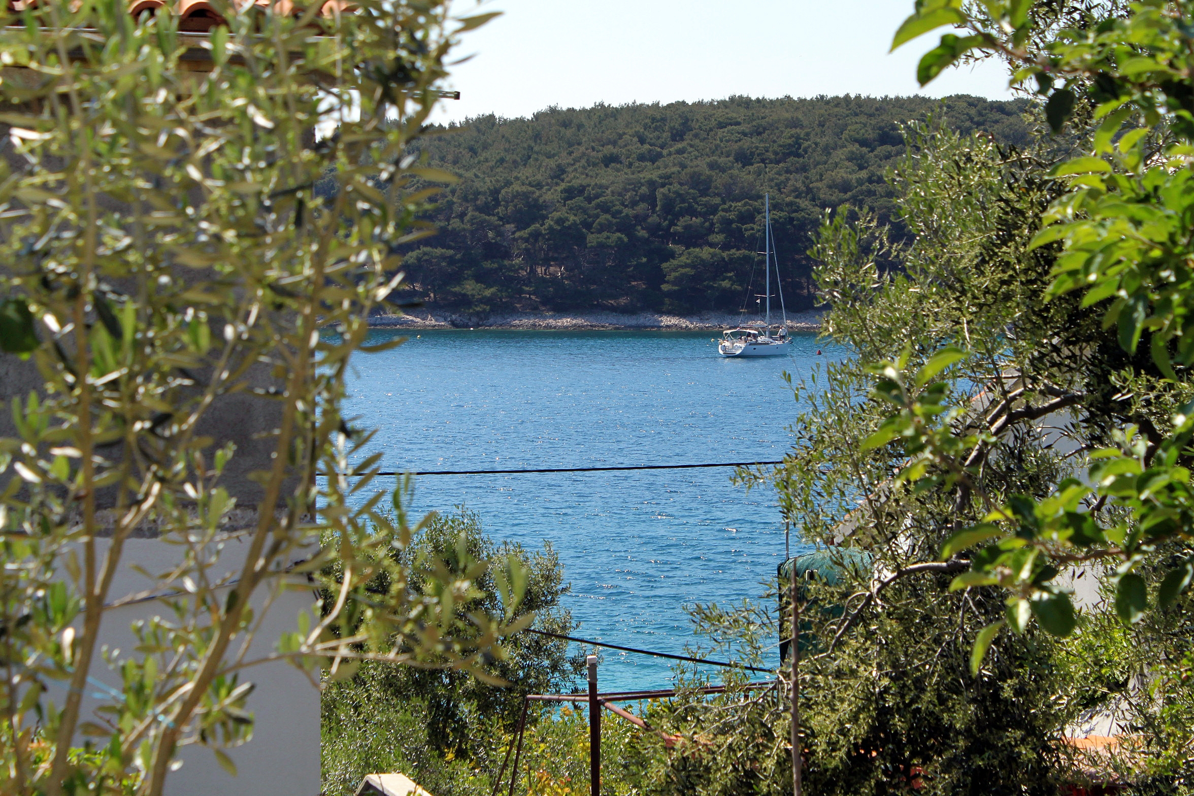 One bedroom apartment near beach Brgulje, Molat  A-b