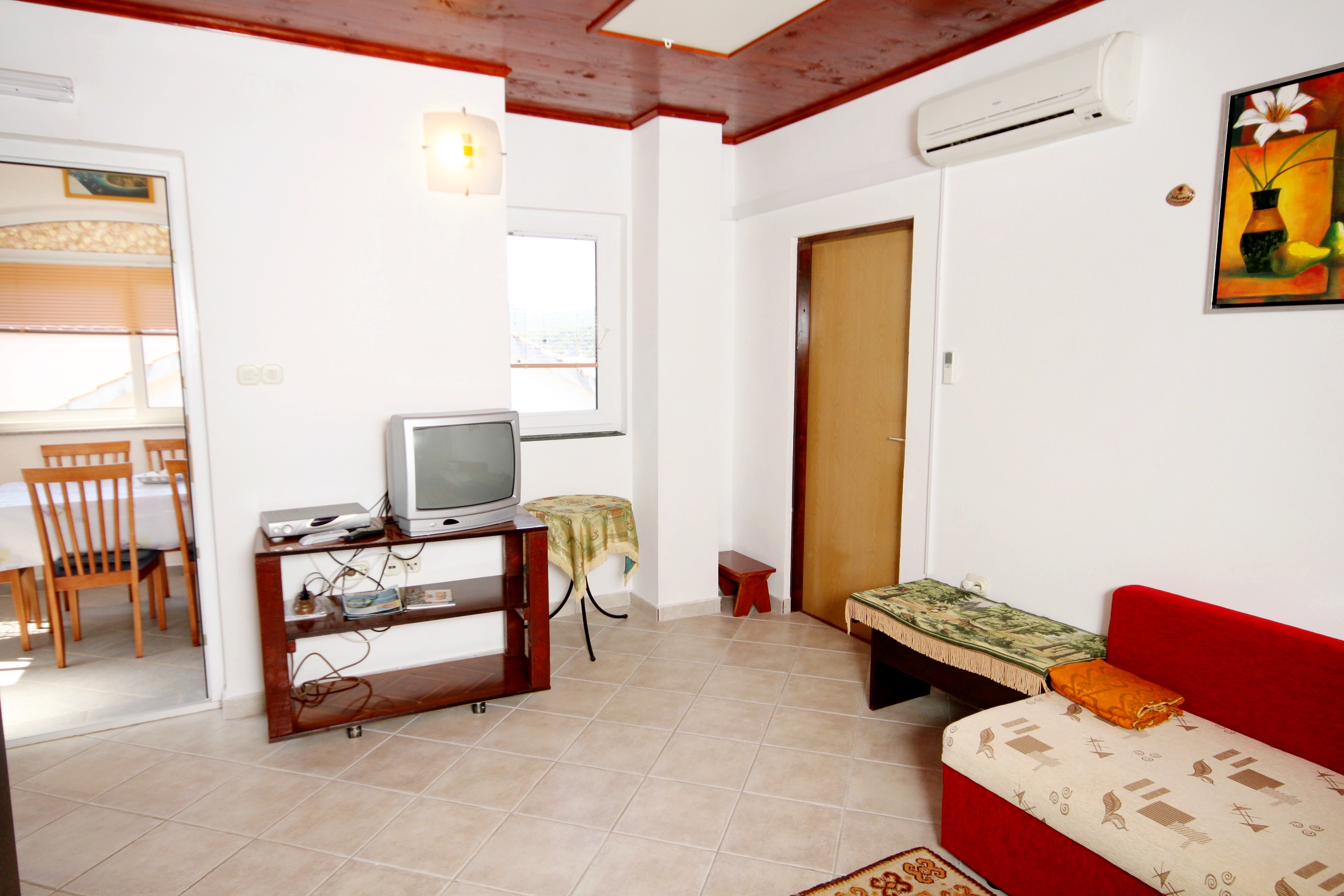 One bedroom apartment with terrace and sea view Brgulje, Molat  A-a
