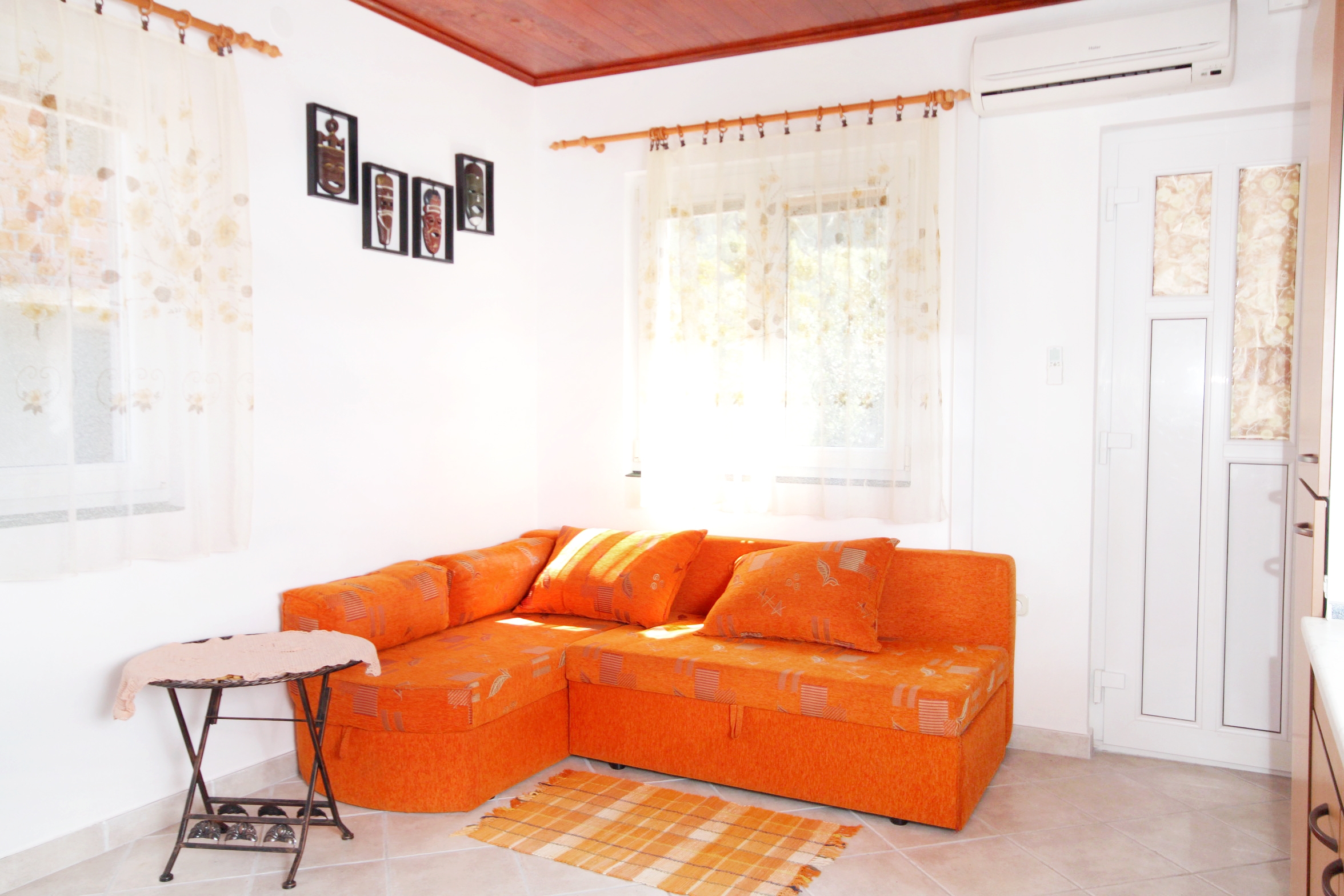One bedroom apartment with terrace and sea view Brgulje, Molat  A-b