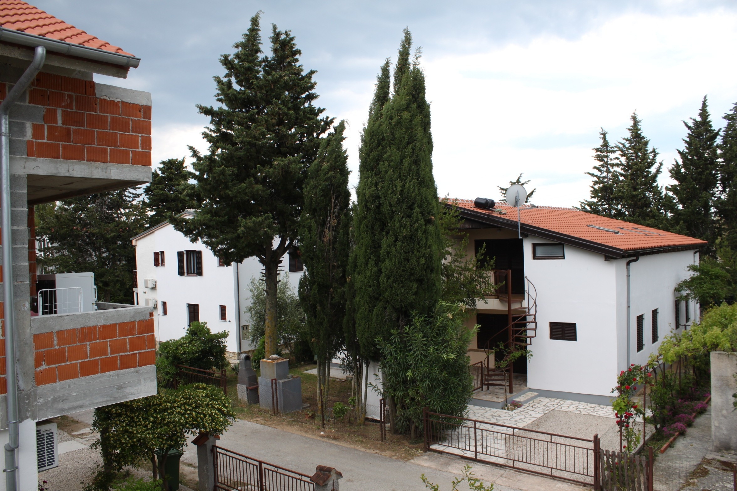 One bedroom apartment with terrace Sabunike, Zadar  A-a