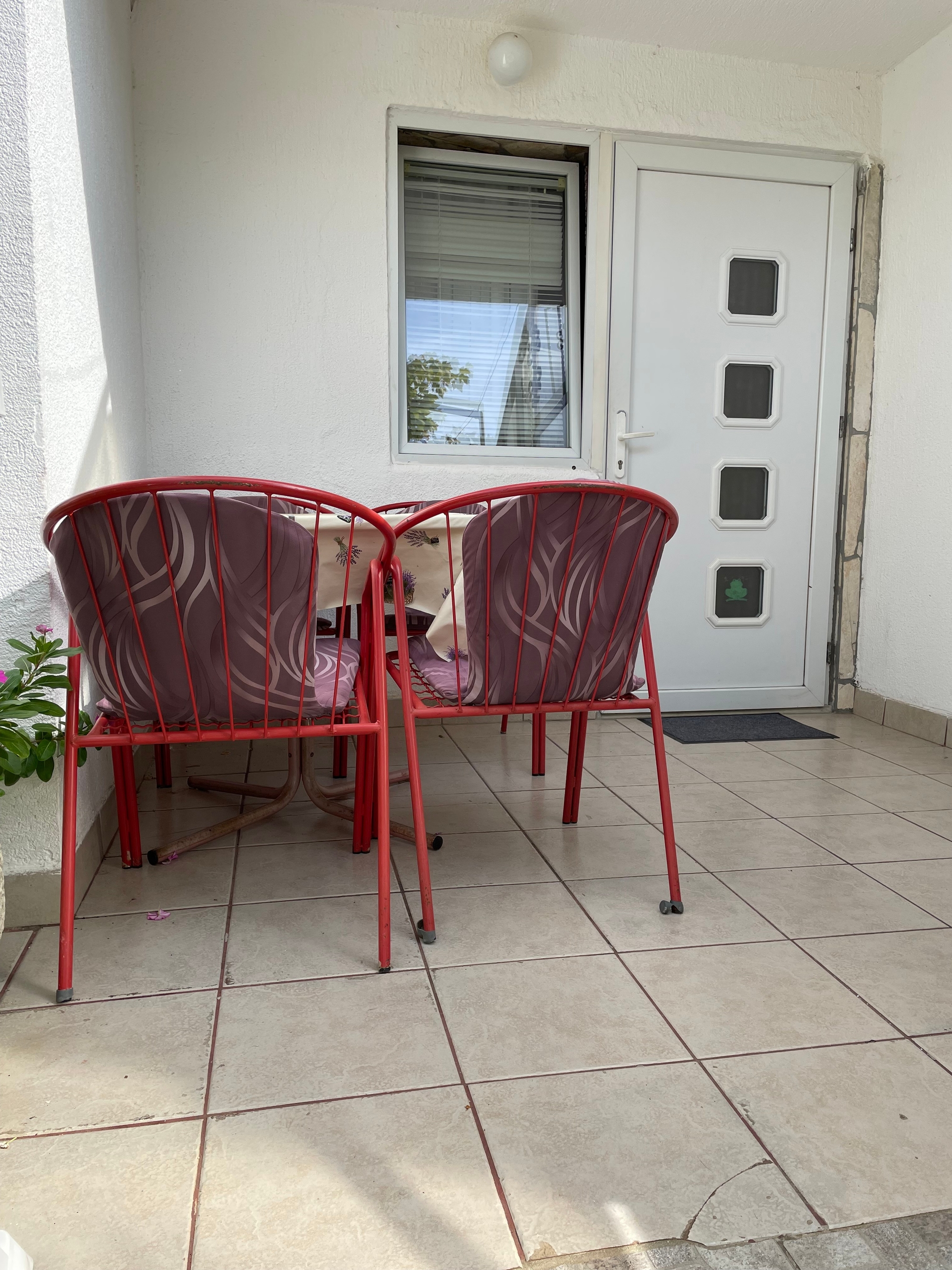 One bedroom apartment with terrace Sabunike, Zadar  A-d