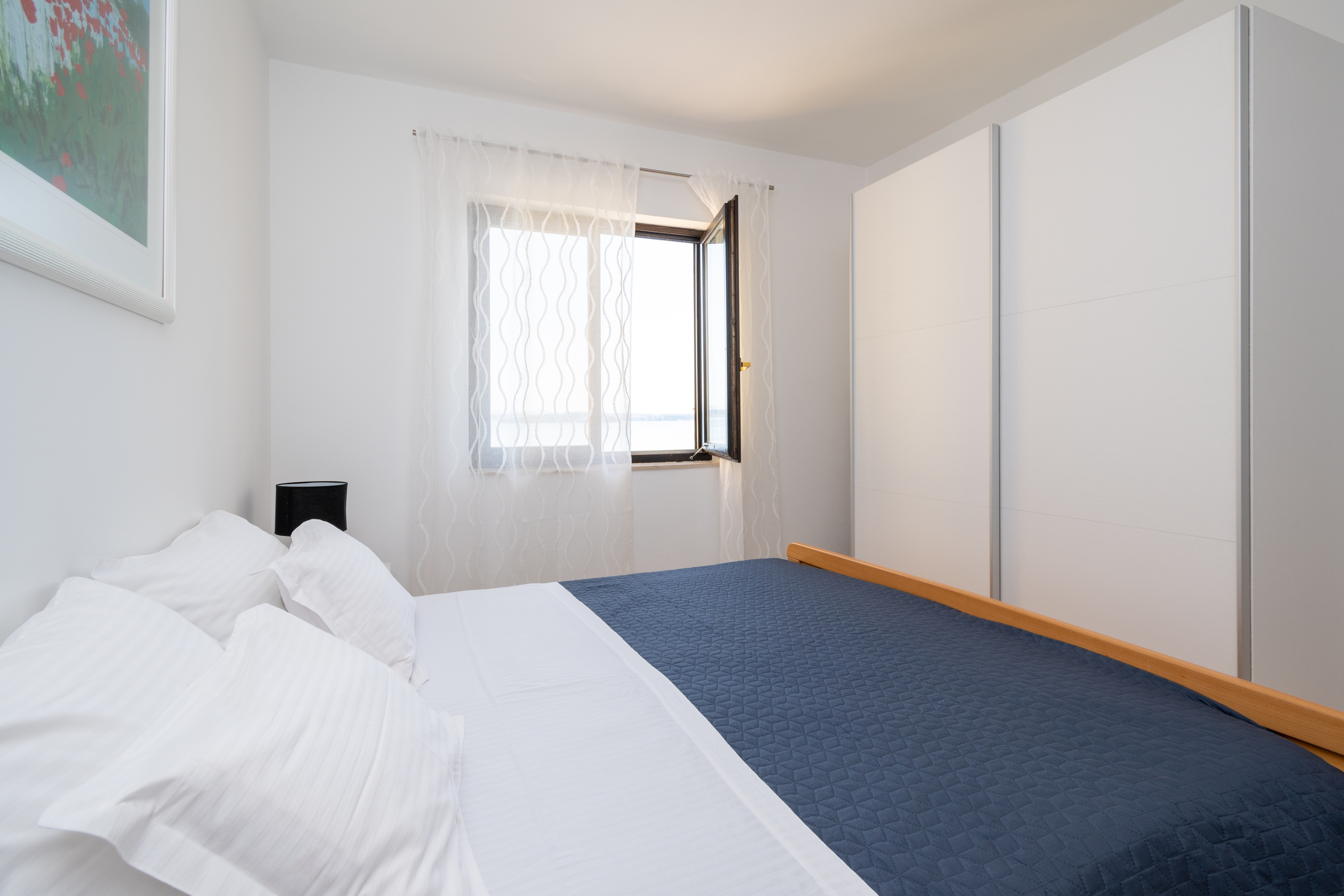 Three bedroom apartment near beach Tkon, Pašman  A-d