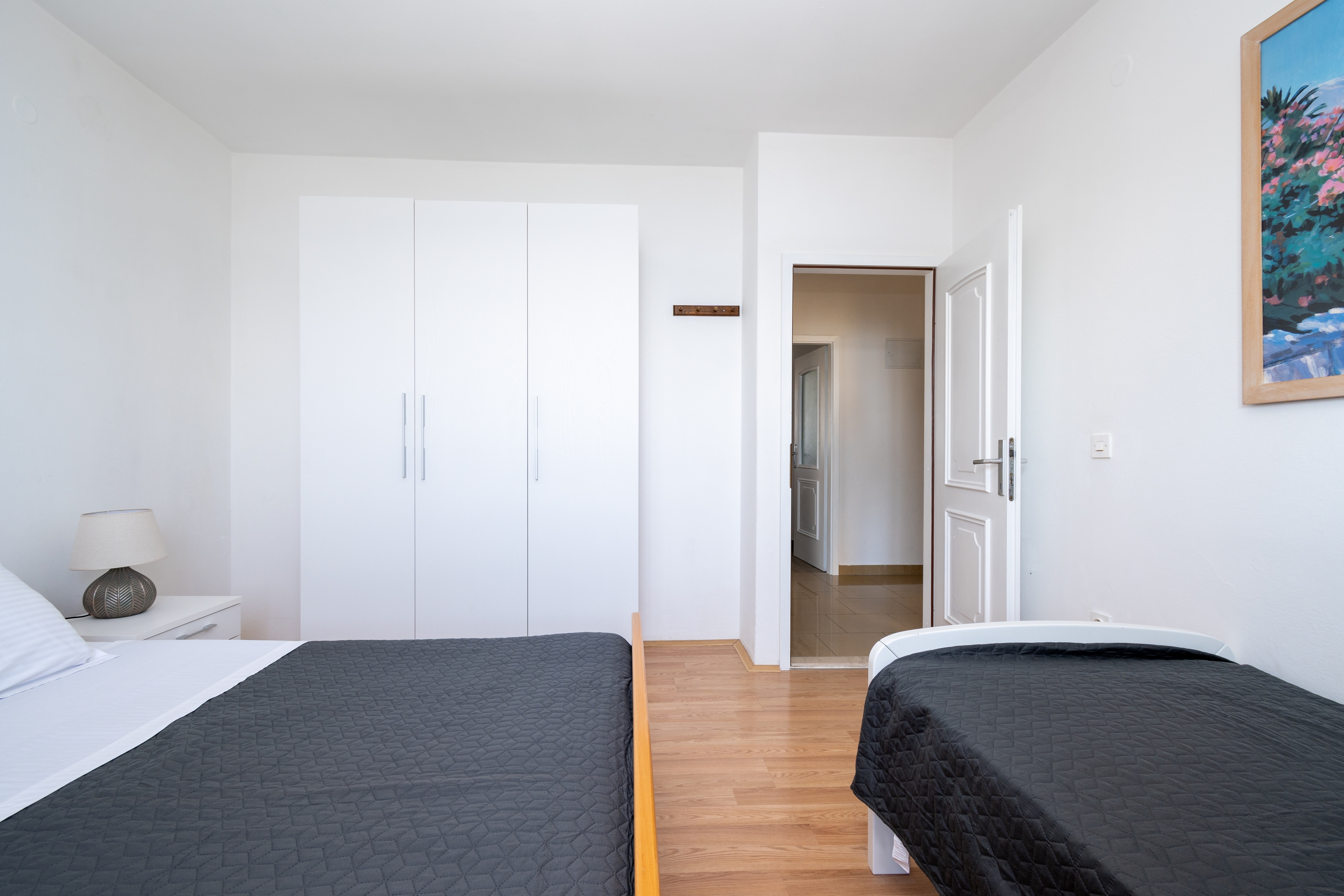 Three bedroom apartment near beach Tkon, Pašman  A-d