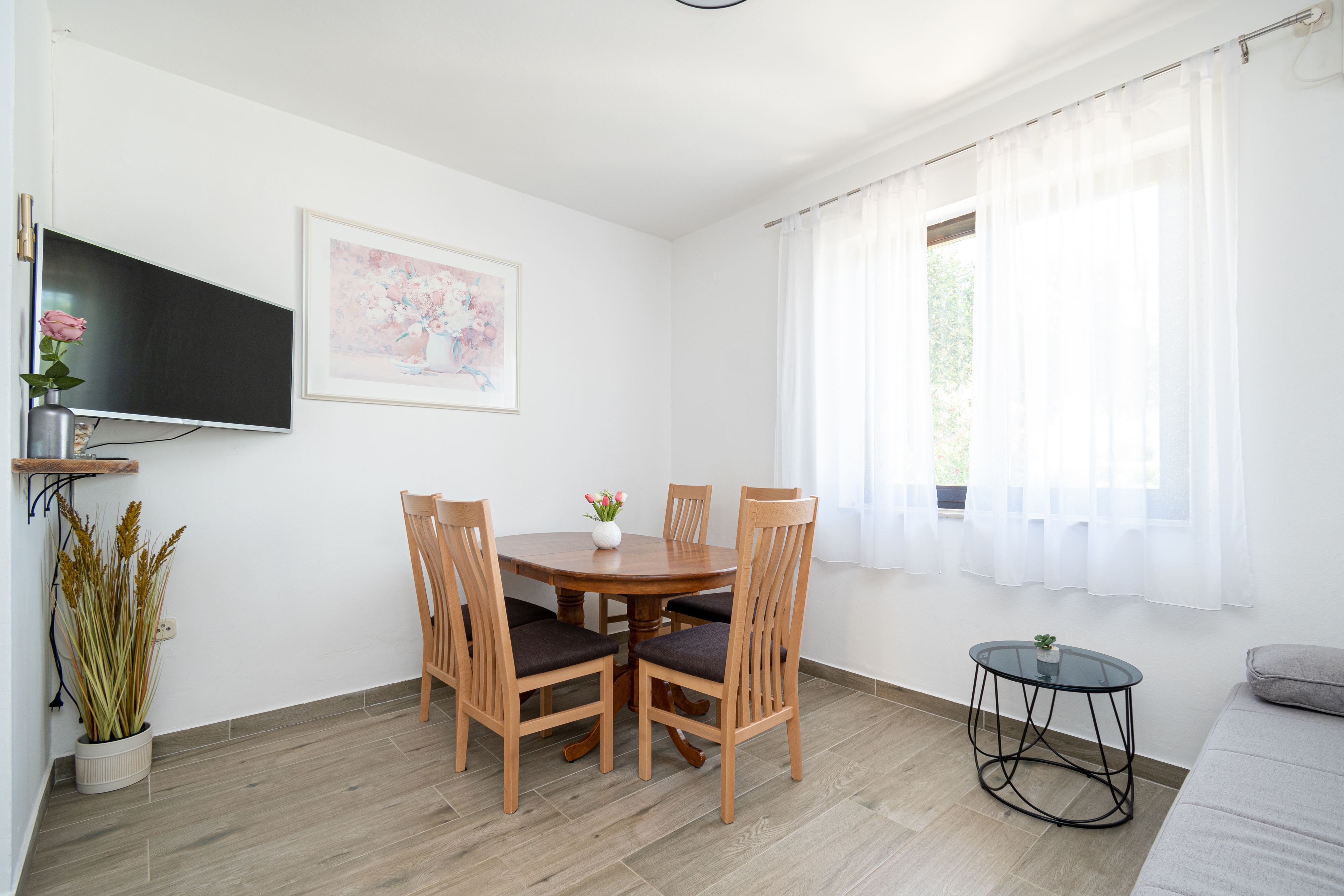 Three bedroom apartment near beach Tkon, Pašman  A-d