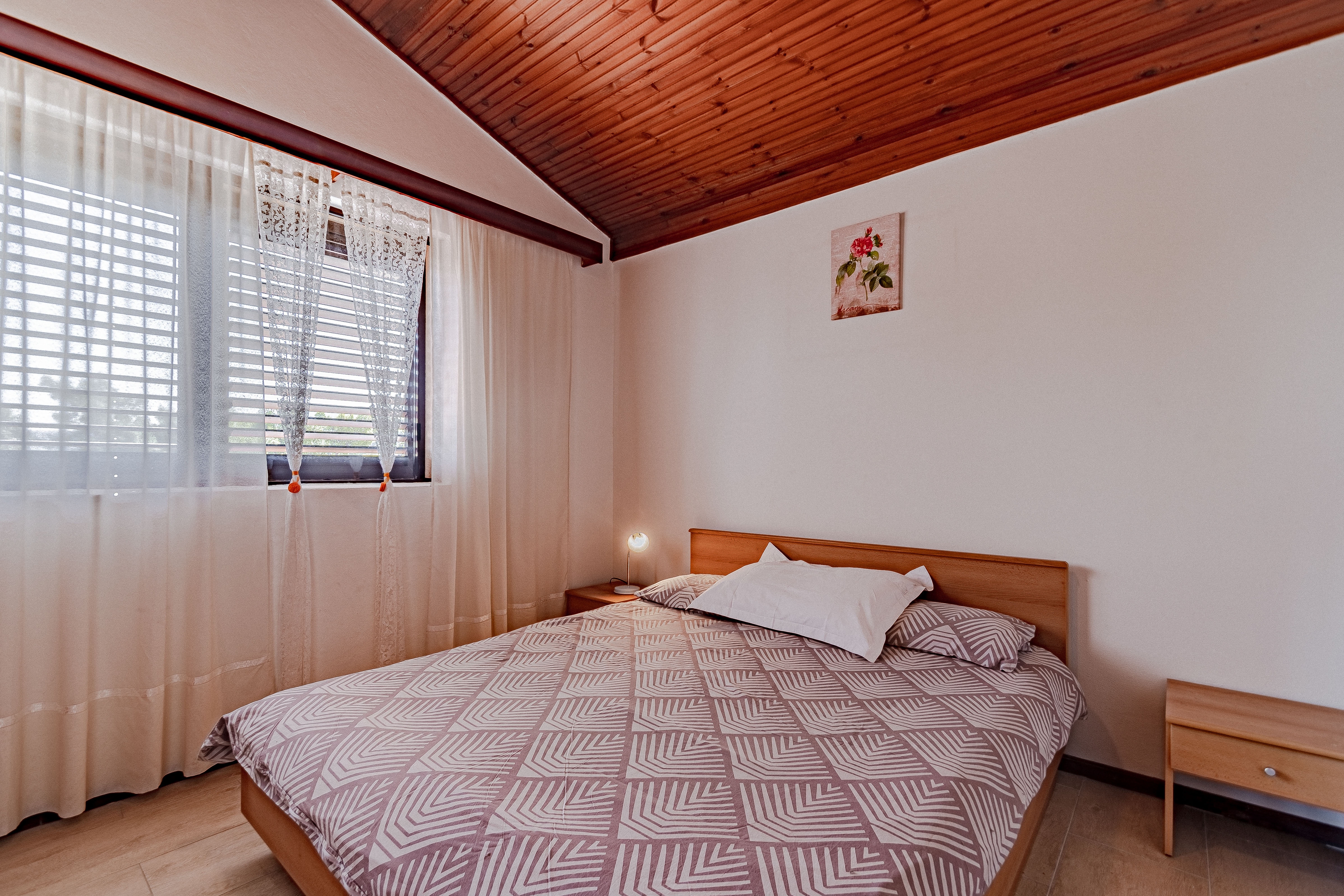 Three bedroom apartment near beach Prigradica, Korčula  A-a