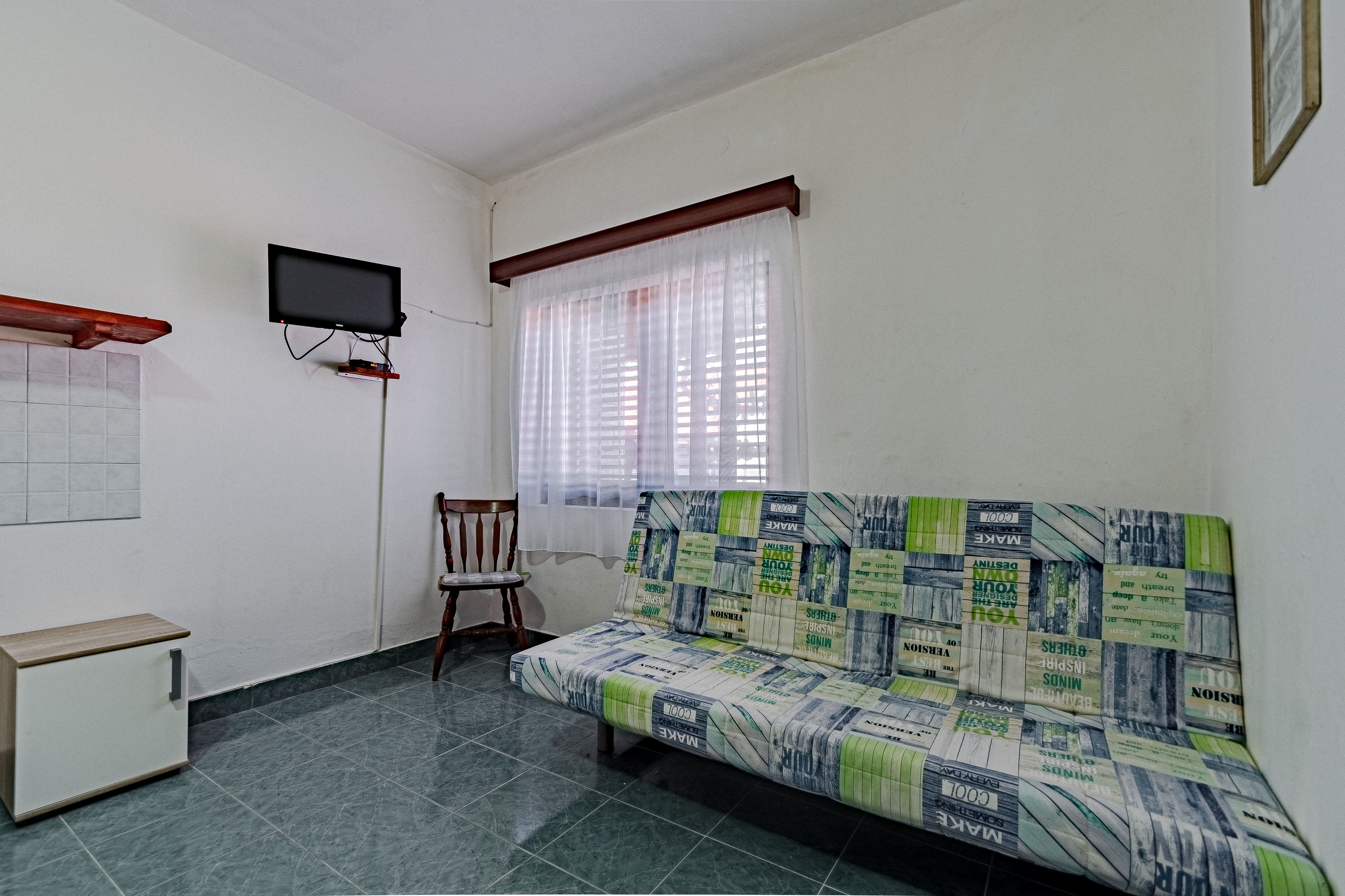 Three bedroom apartment near beach Prigradica, Korčula  A-f