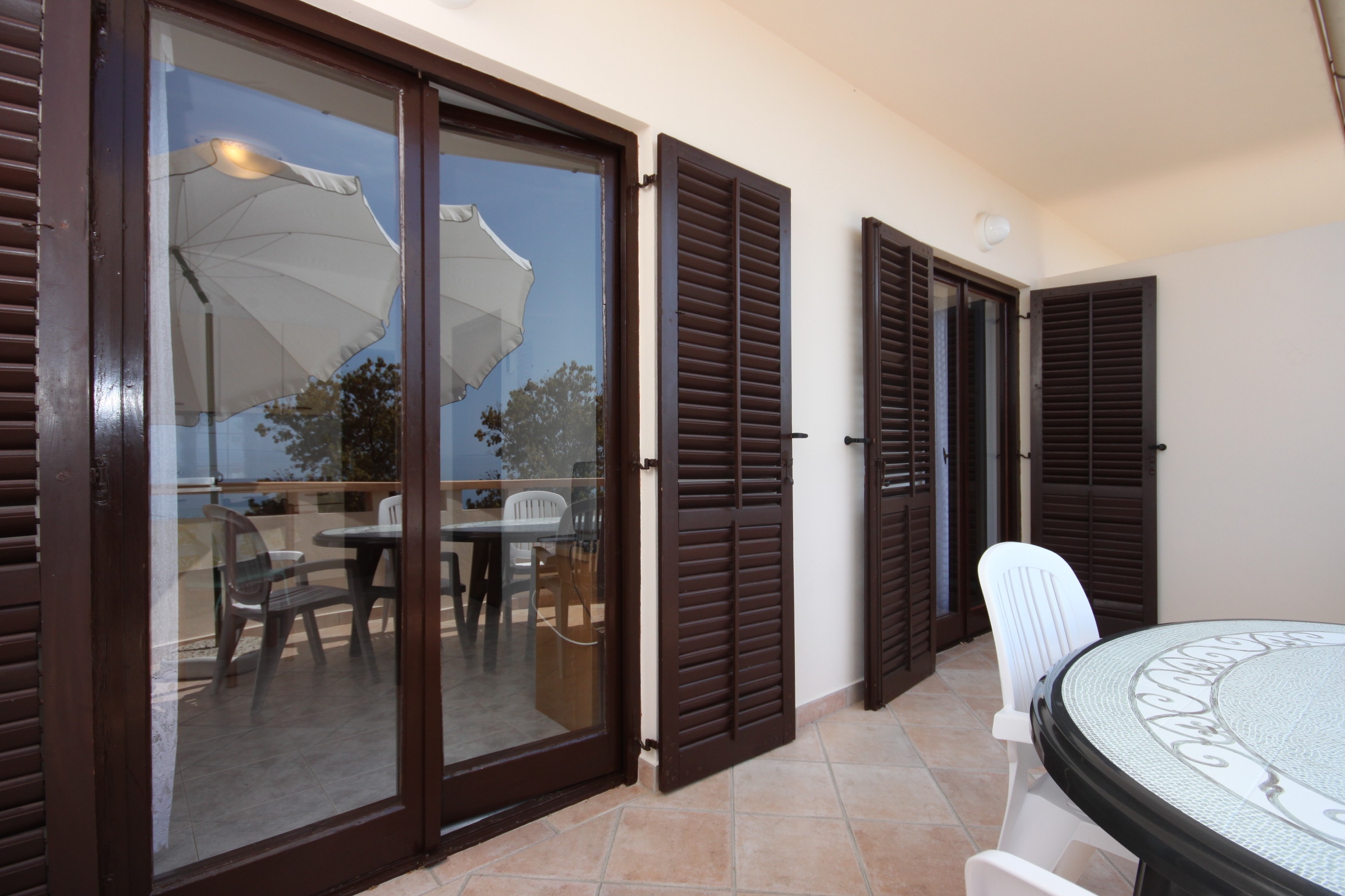 Two bedroom apartment near beach Cove Mulobedanj, Pag (A-6275-a) Two bedroom apartment near beach Cove Mulobedanj, Pag (A-6275-a)