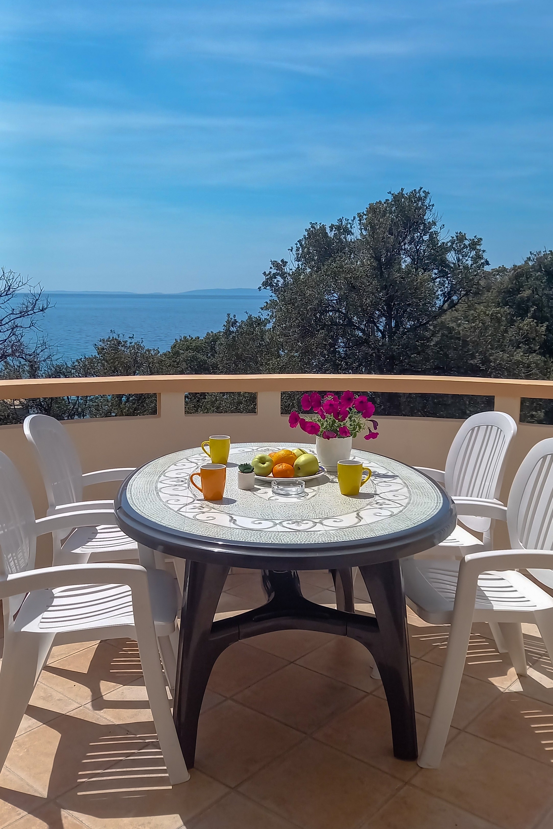 Two bedroom apartment near beach Cove Mulobedanj, Pag  A-b