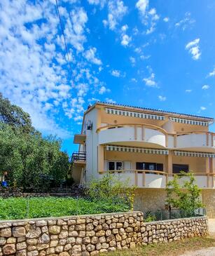 Property Mulobedanj, Pag, Property 6275 - Apartments near sea with pebble beach.