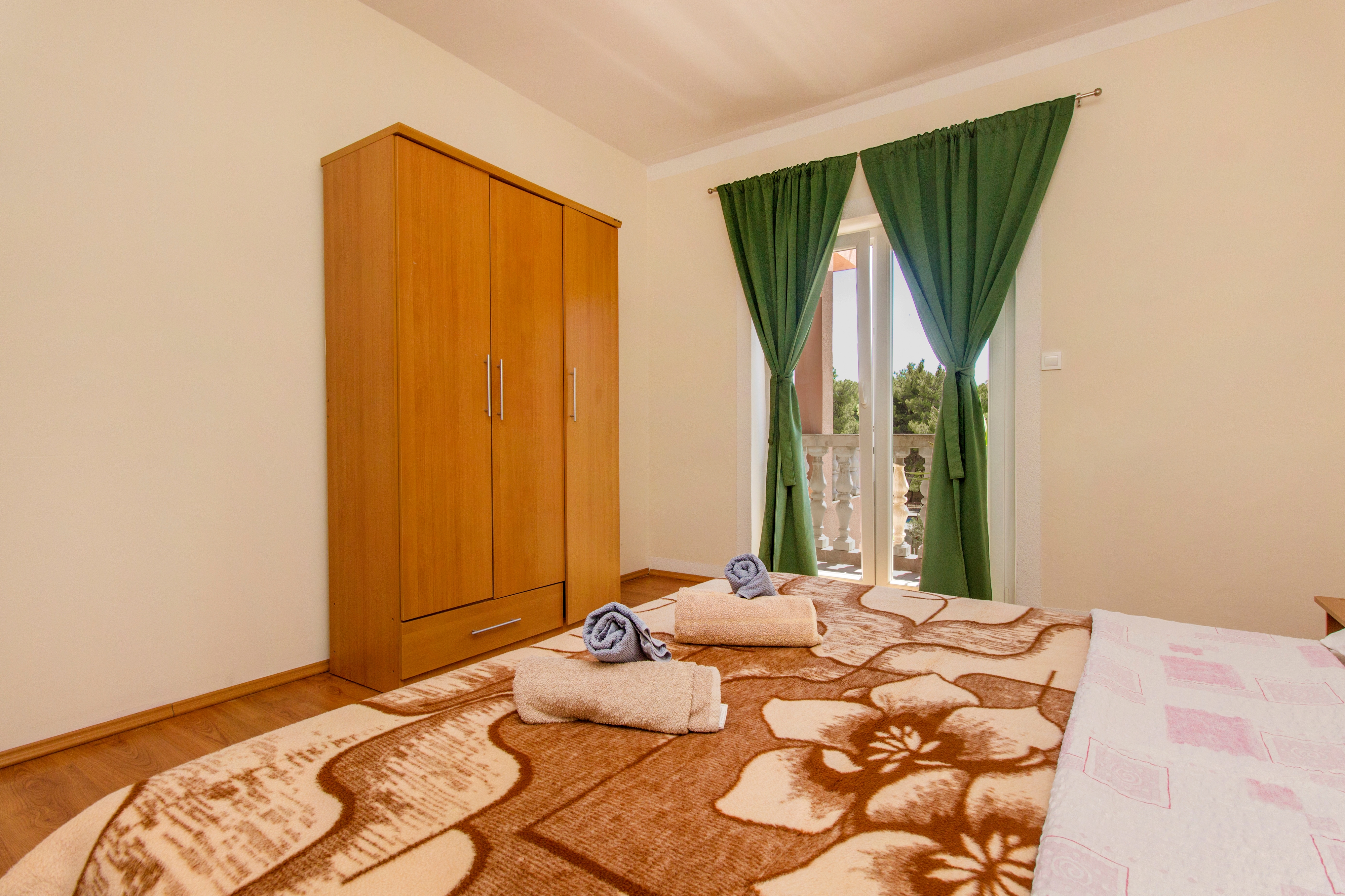 Dvosobni apartma S teraso Pirovac, Šibenik  A-a