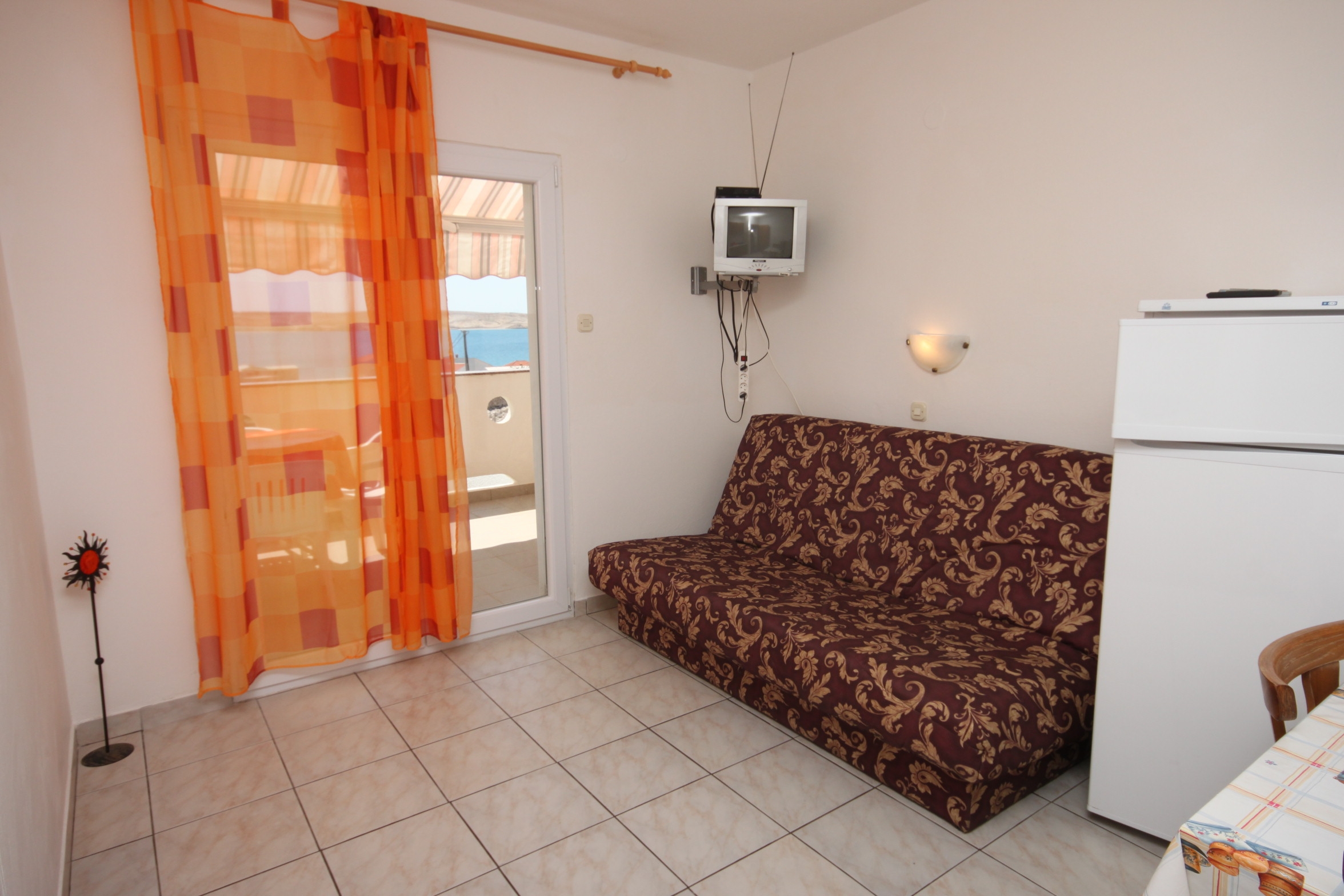 One bedroom apartment with terrace and sea view Kustići, Pag (A-6287-a) One bedroom apartment with terrace and sea view Kustići, Pag (A-6287-a)