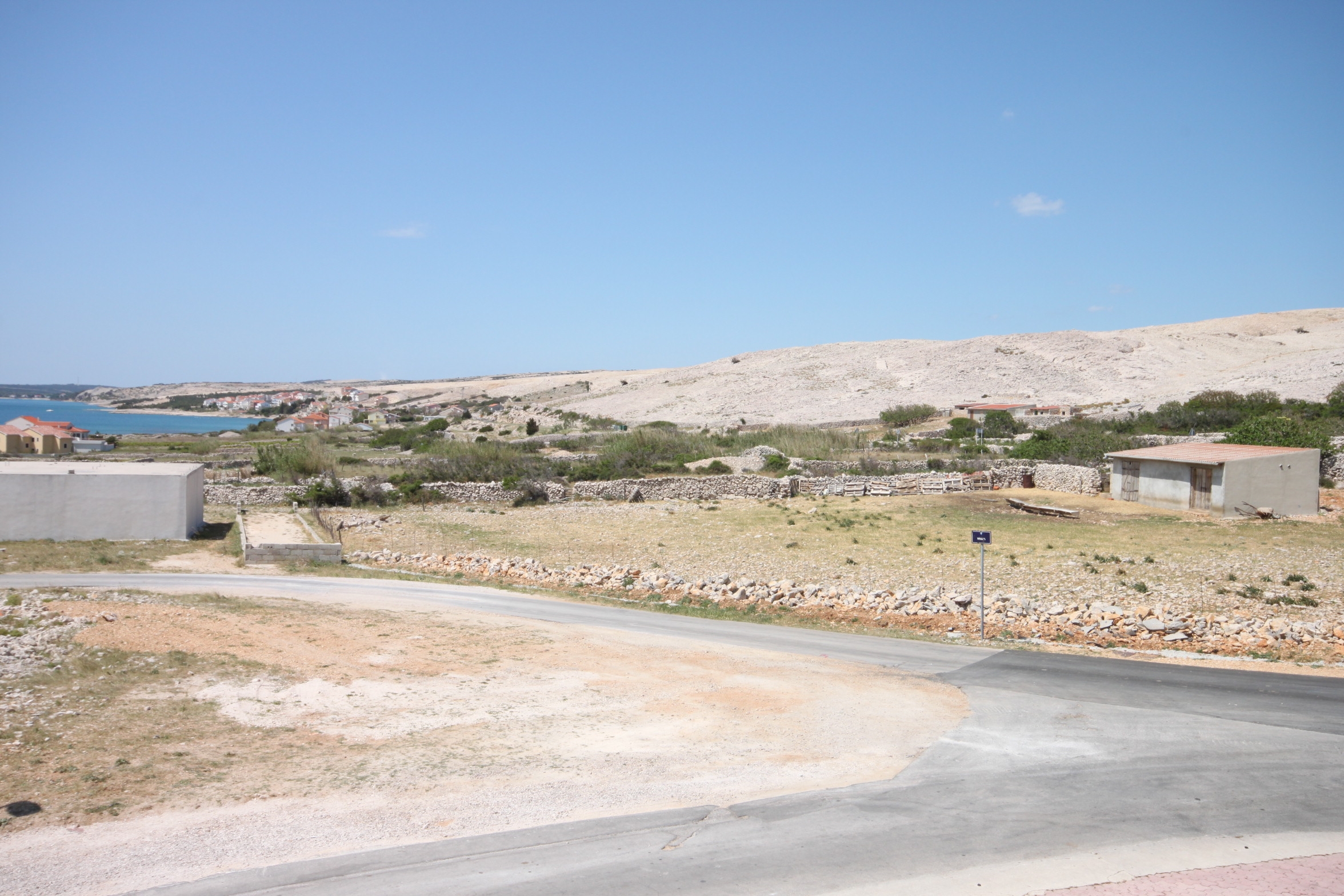 One bedroom apartment with terrace and sea view Kustići, Pag  A-a