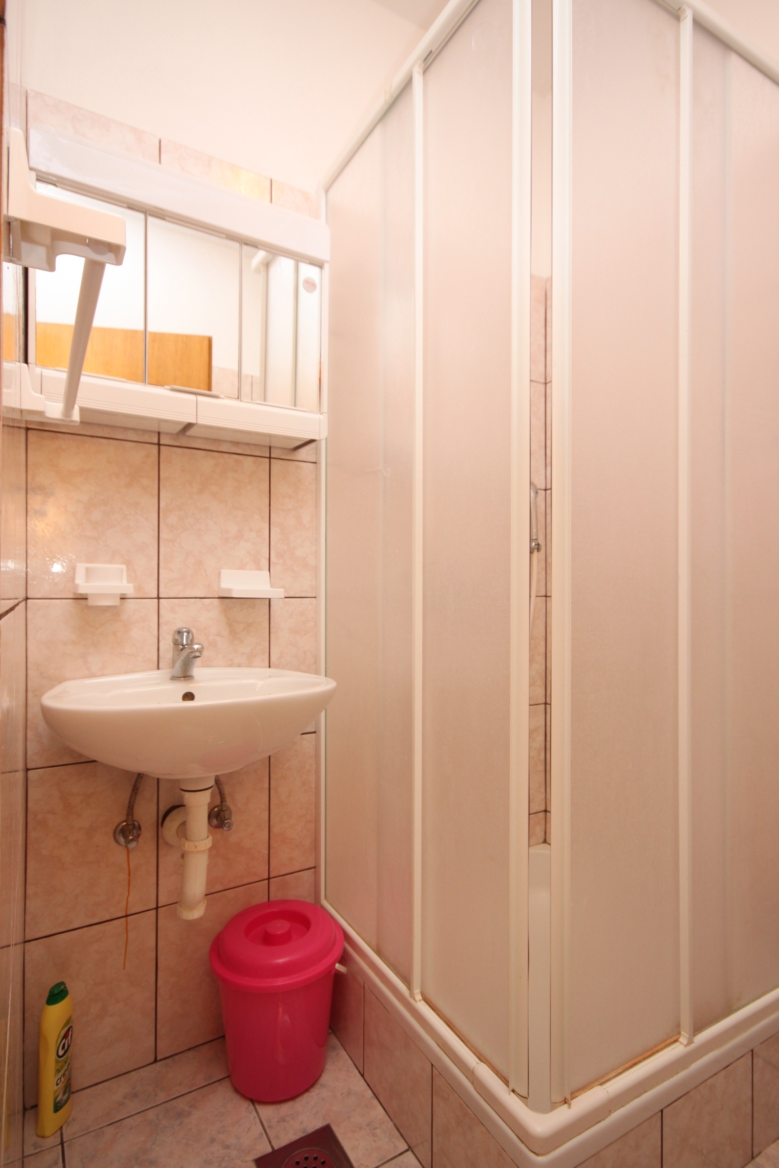 One bedroom apartment with terrace and sea view Kustići, Pag  A-b