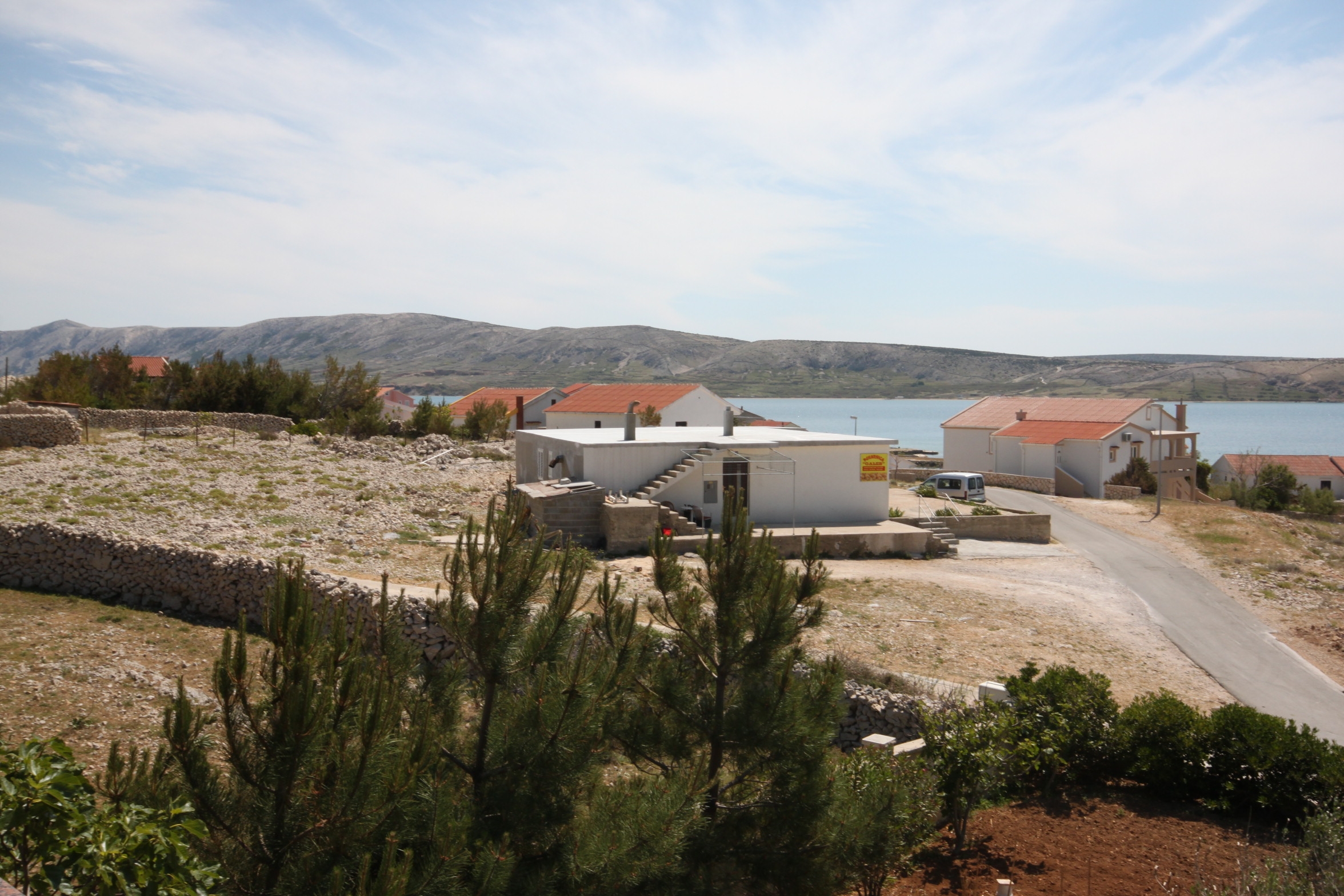 One bedroom apartment with terrace and sea view Kustići, Pag  A-b