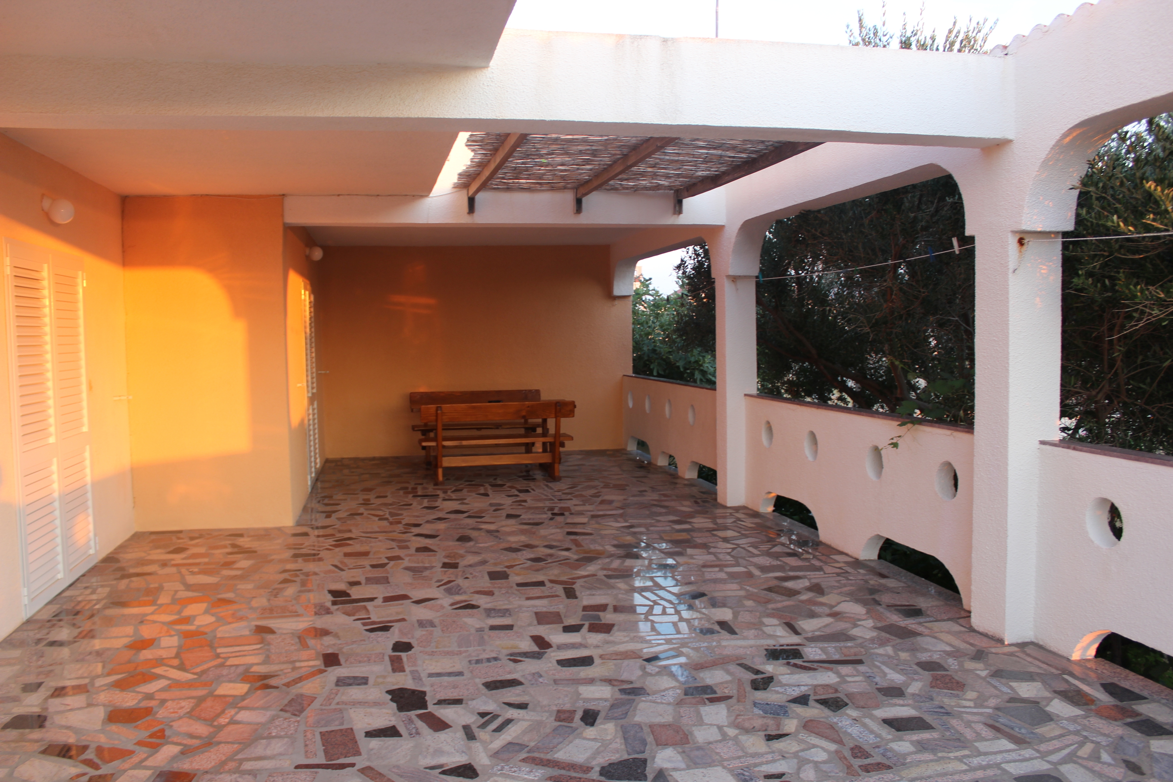 Two bedroom apartment with terrace and sea view Kustići, Pag (A-6287-e)