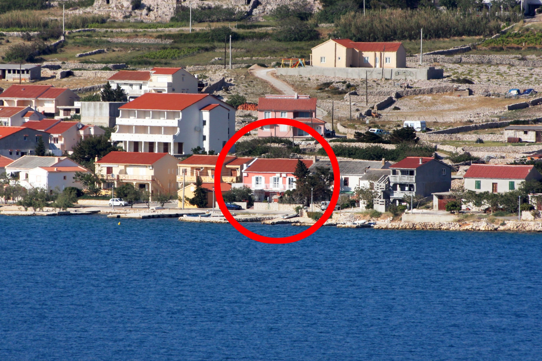 Room near beach Kustići, Pag (S-6288-d) Room near beach Kustići, Pag (S-6288-d)