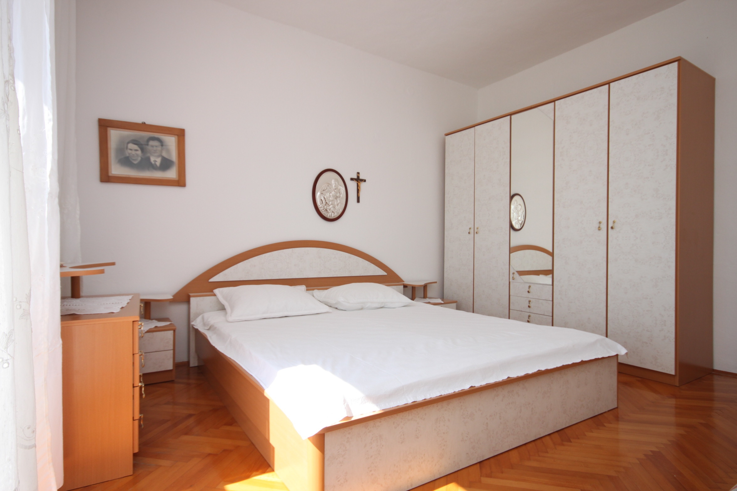 Room near beach Kustići, Pag (S-6288-b)