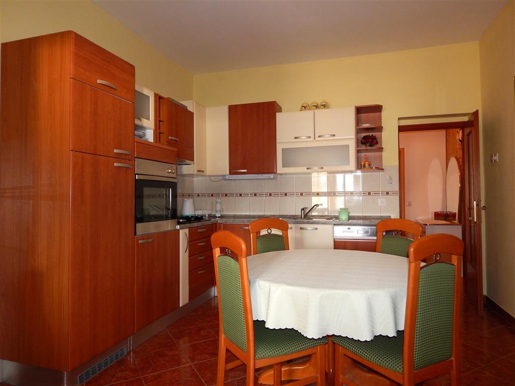 Two bedroom apartment near beach Metajna, Pag (A-6289-f) Two bedroom apartment near beach Metajna, Pag (A-6289-f)