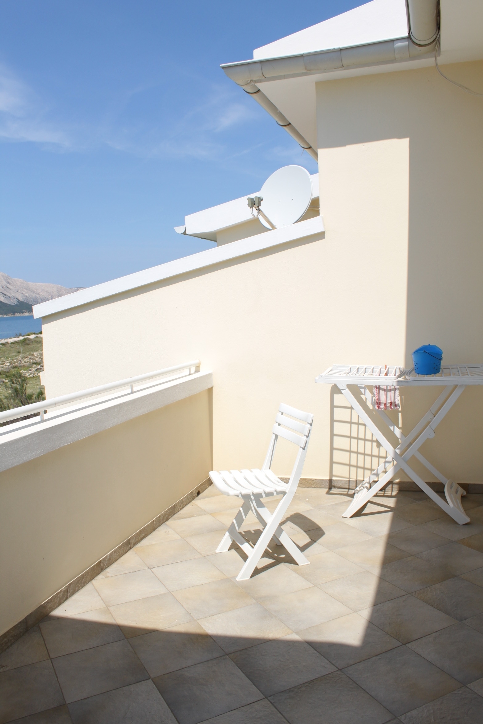 Three bedroom apartment with terrace and sea view Pag  A-a