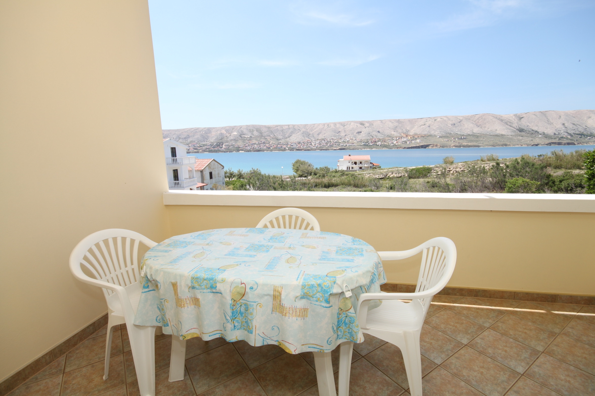 One bedroom apartment with terrace and sea view Pag  A-c