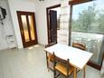 Dining room Novalja, Dining room in the apartment, dopusteni kucni ljubimci i WIFI.
