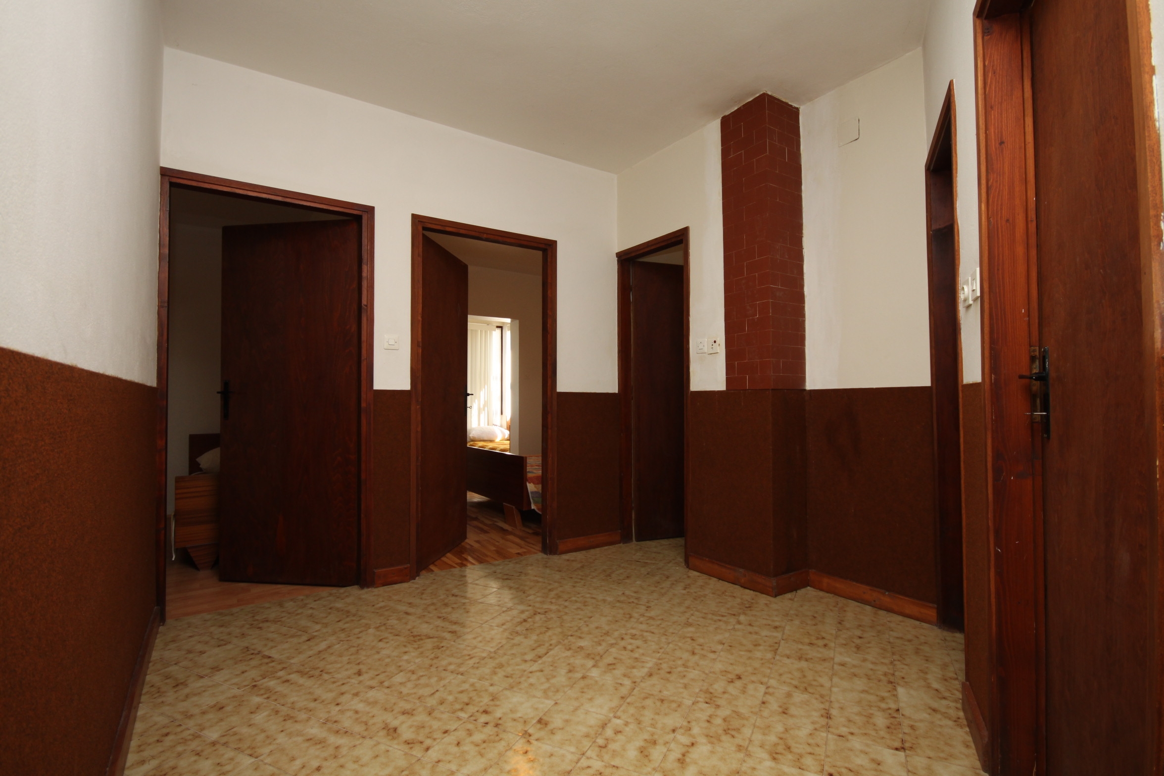 Comfortable and spacious apartment with terrace and sea view Povljana, Pag (A-6299-a)