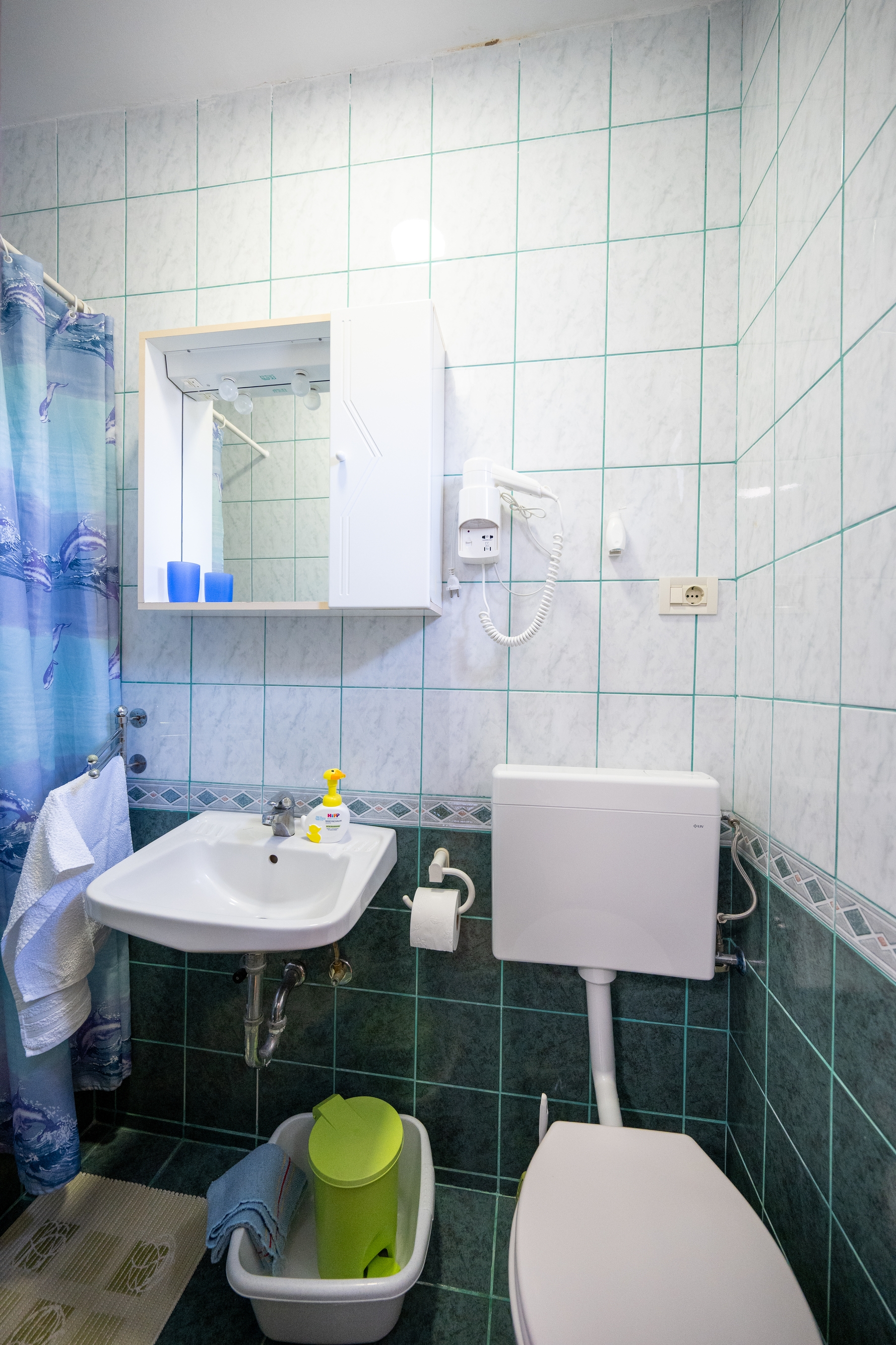 Two bedroom apartment near beach Stara Novalja, Pag  A-b